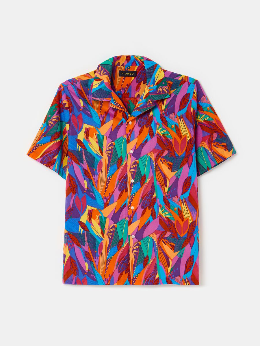 Short-sleeved shirt with tropical print_3