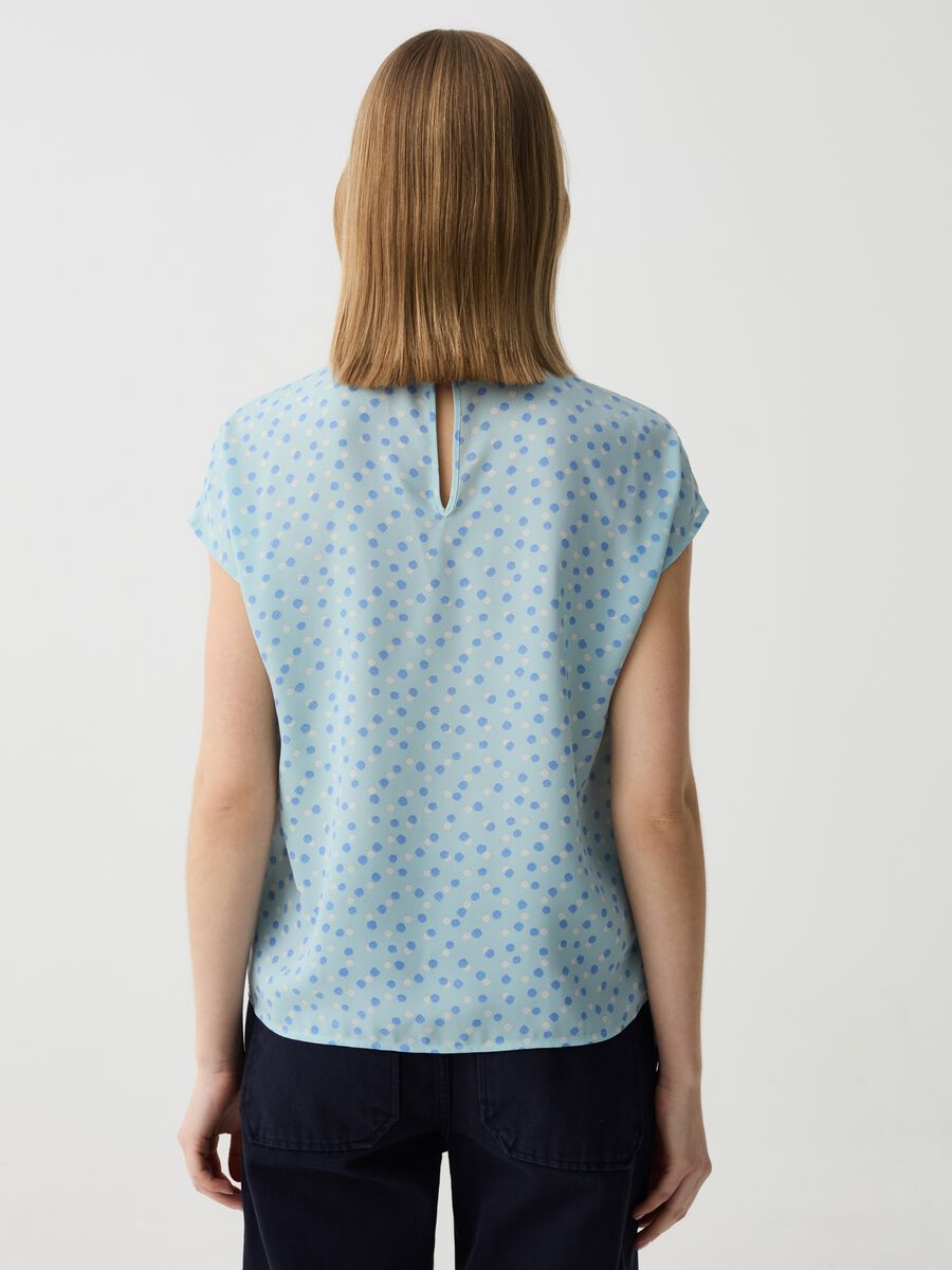 Short-sleeved blouse_2