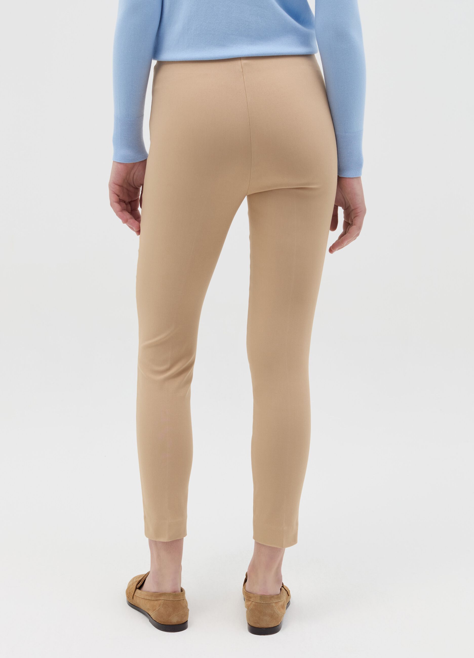 Treggings cropped con cuciture in rilievo
