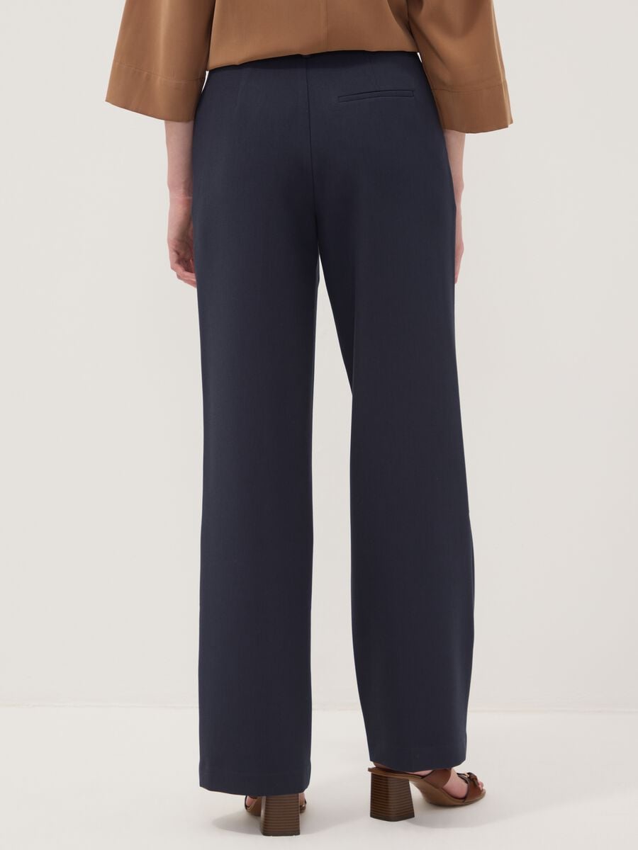 Pantaloni blu dritti in viscosa elasticizzato_2
