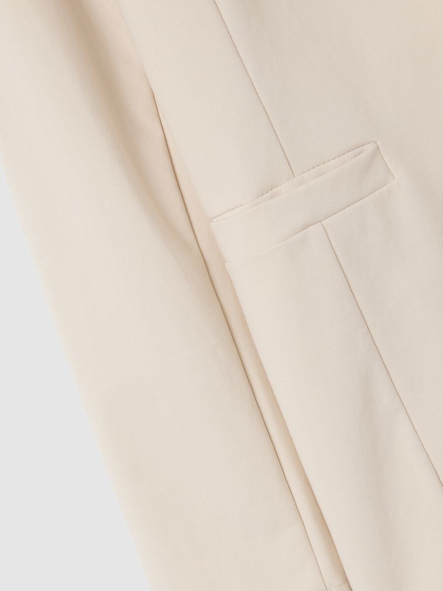 Beige single-breasted blazer_5