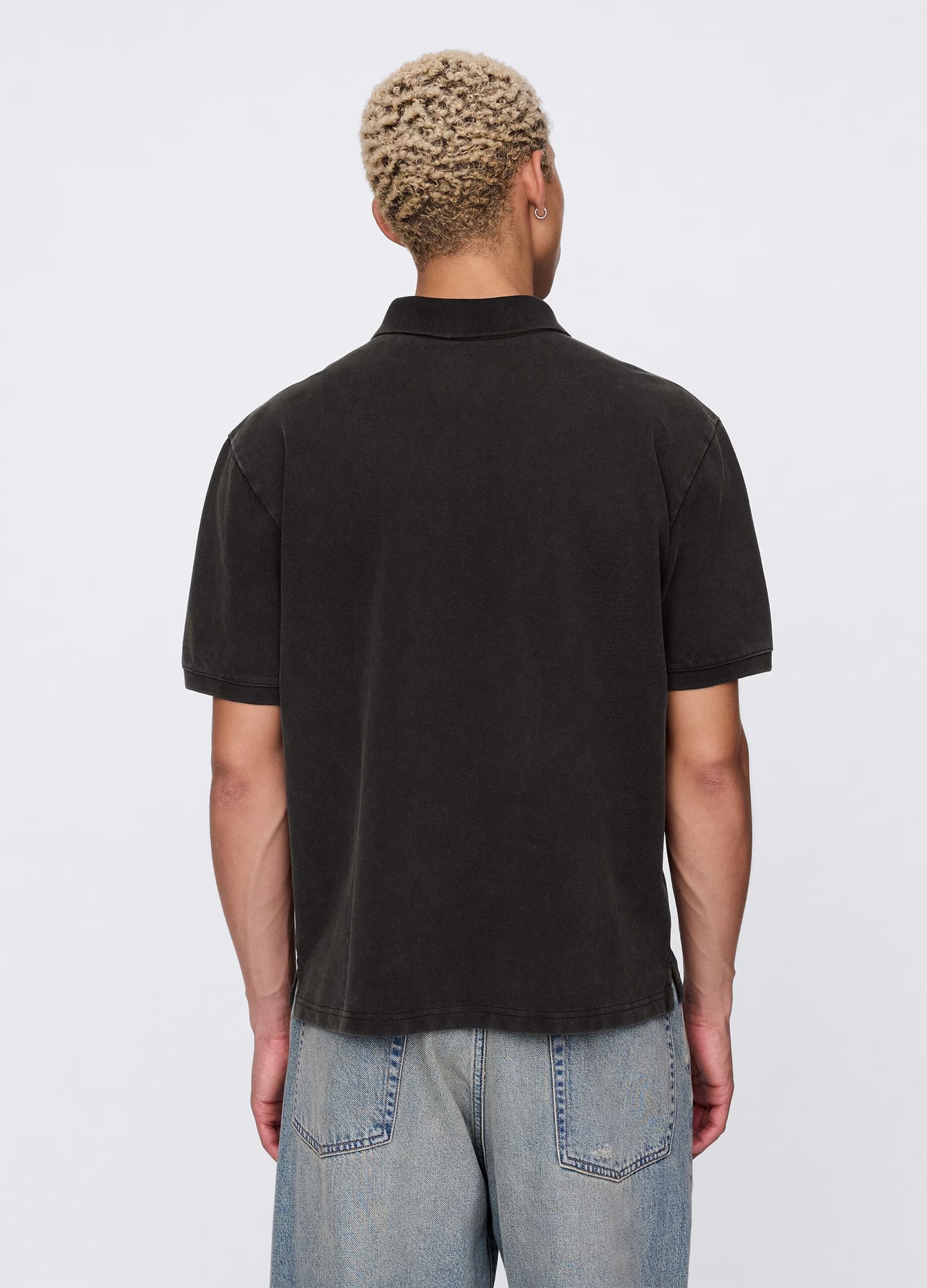 Polo shirt with short sleeves in cotton