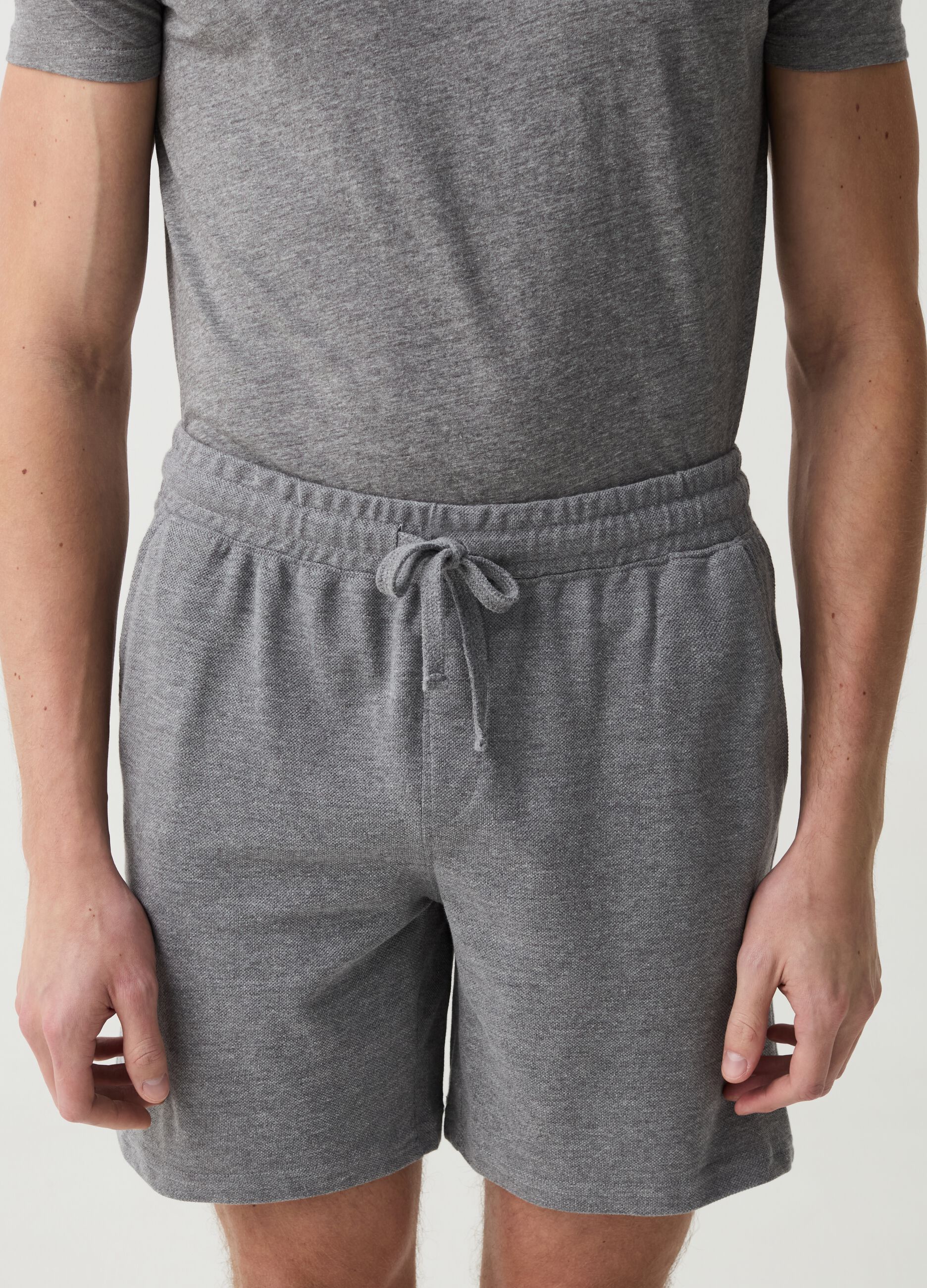 Pyjama shorts with drawstring