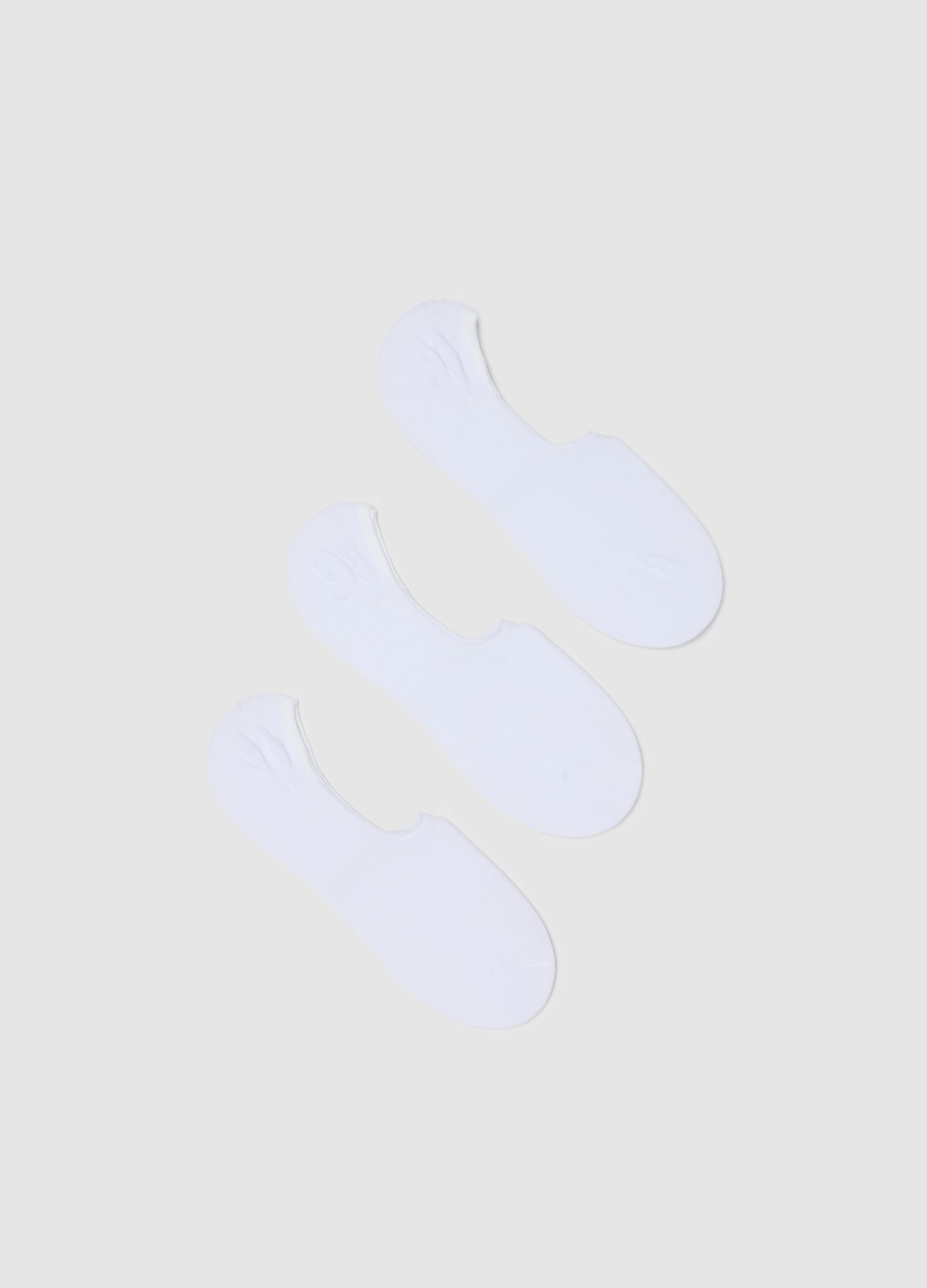Three-pack white stretch pop socks