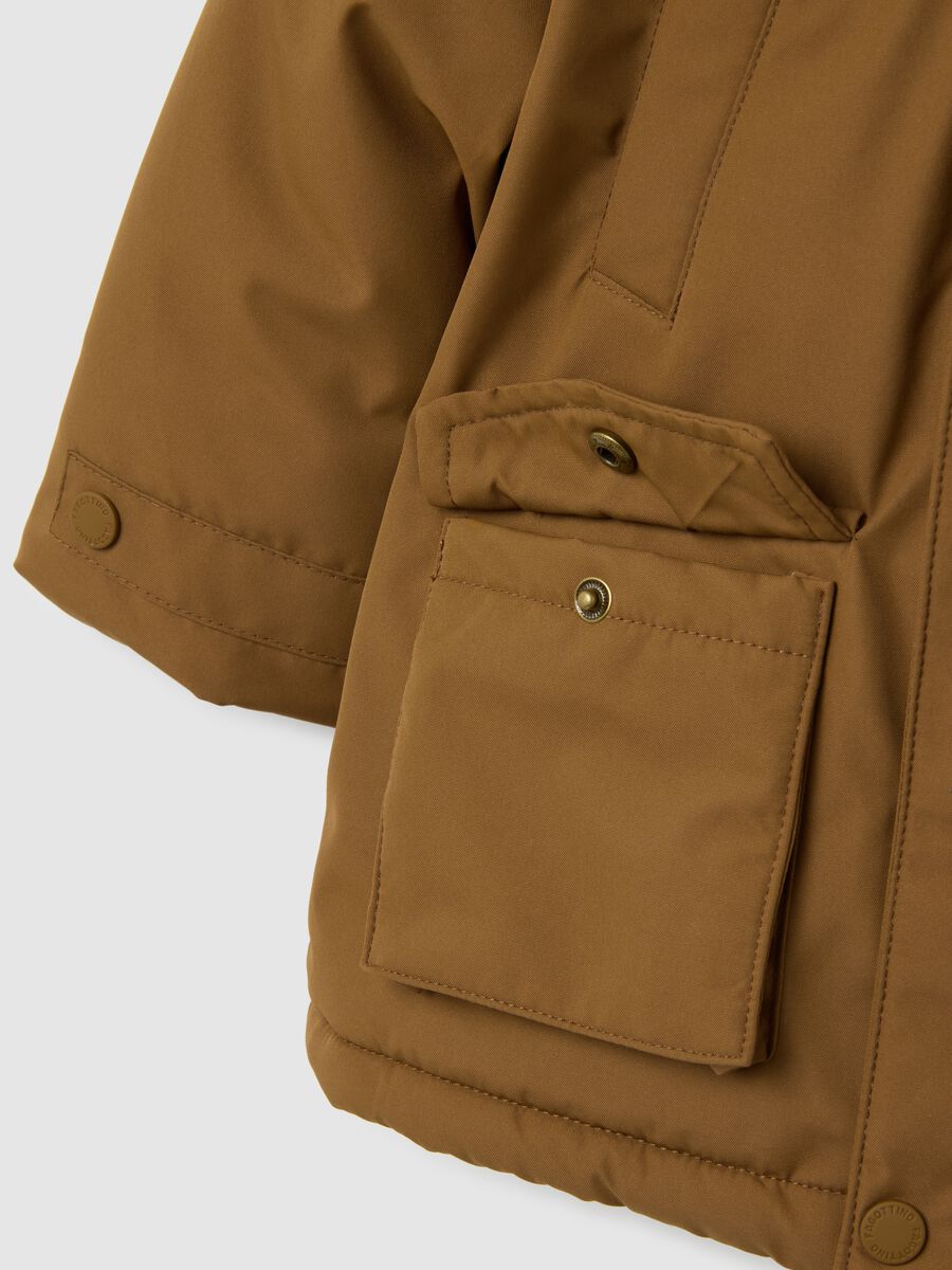 Parka marrone con fodera in pelliccia sintetica_3