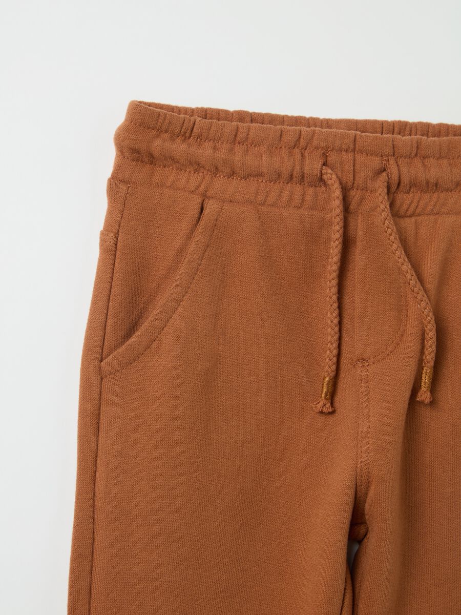 Joggers with drawstring and penguin print_2