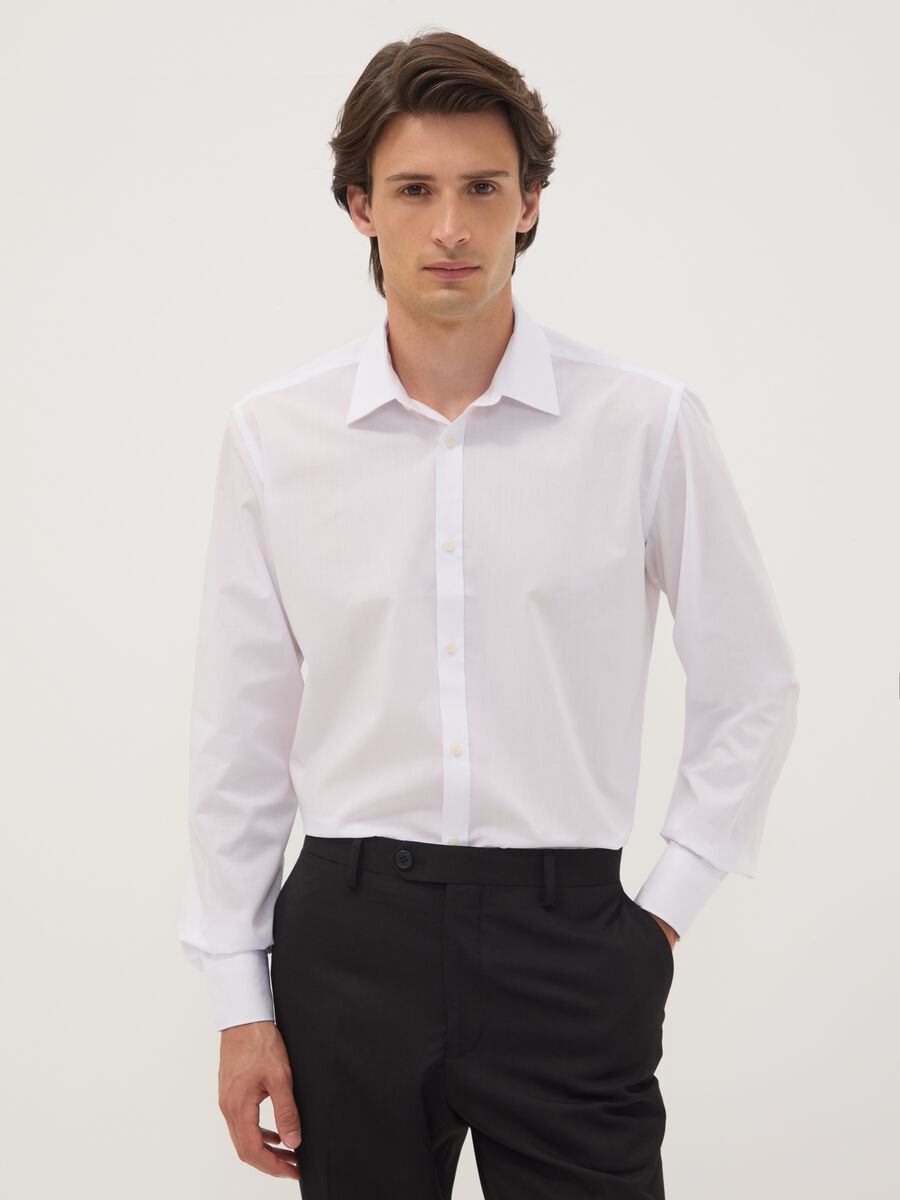 White slim-fit easy-iron shirt with classic collar_0