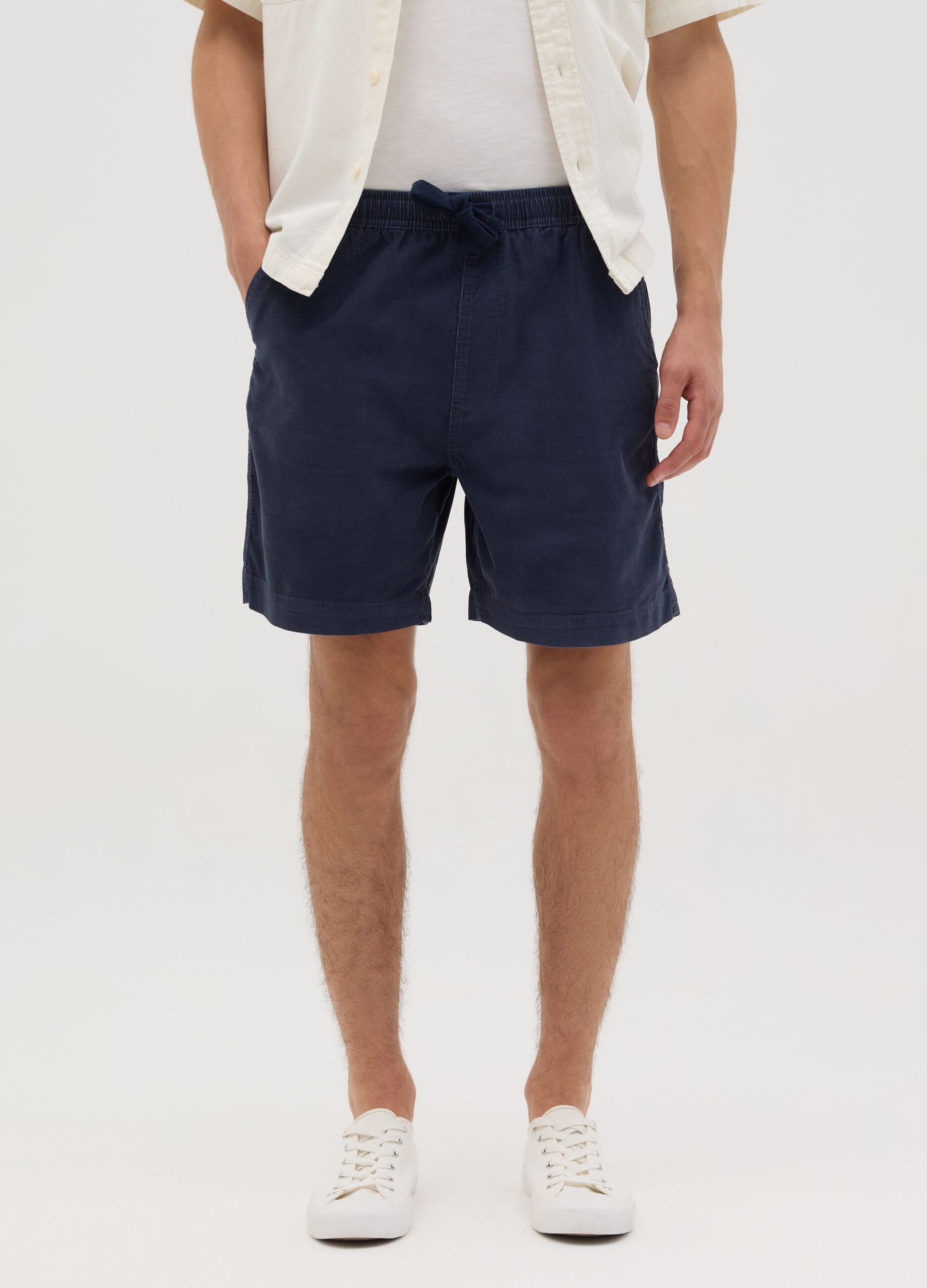 Men's blue regular fit pure cotton shorts with elastic drawstring