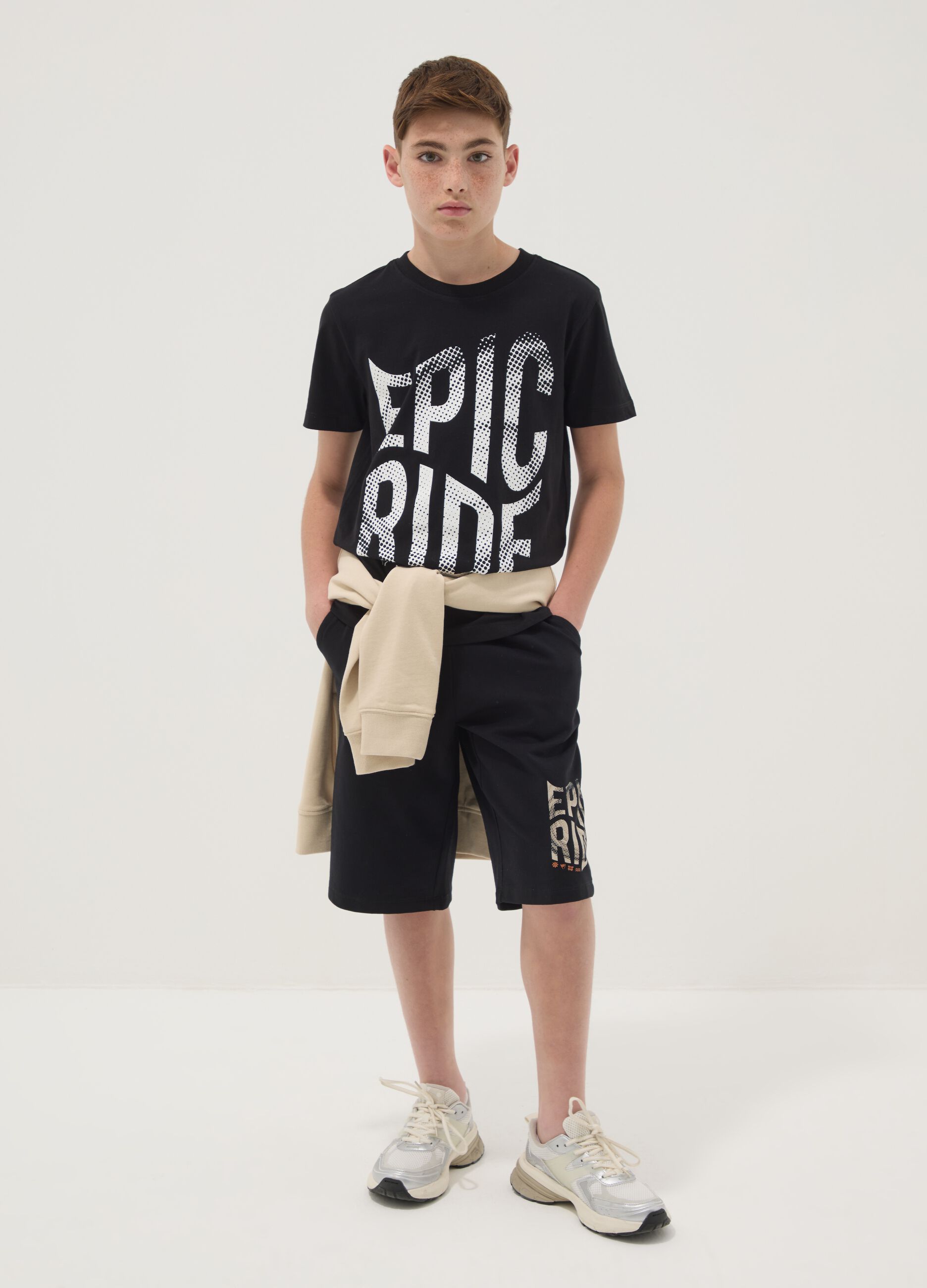 Black pure cotton bermuda shorts with elasticated waist