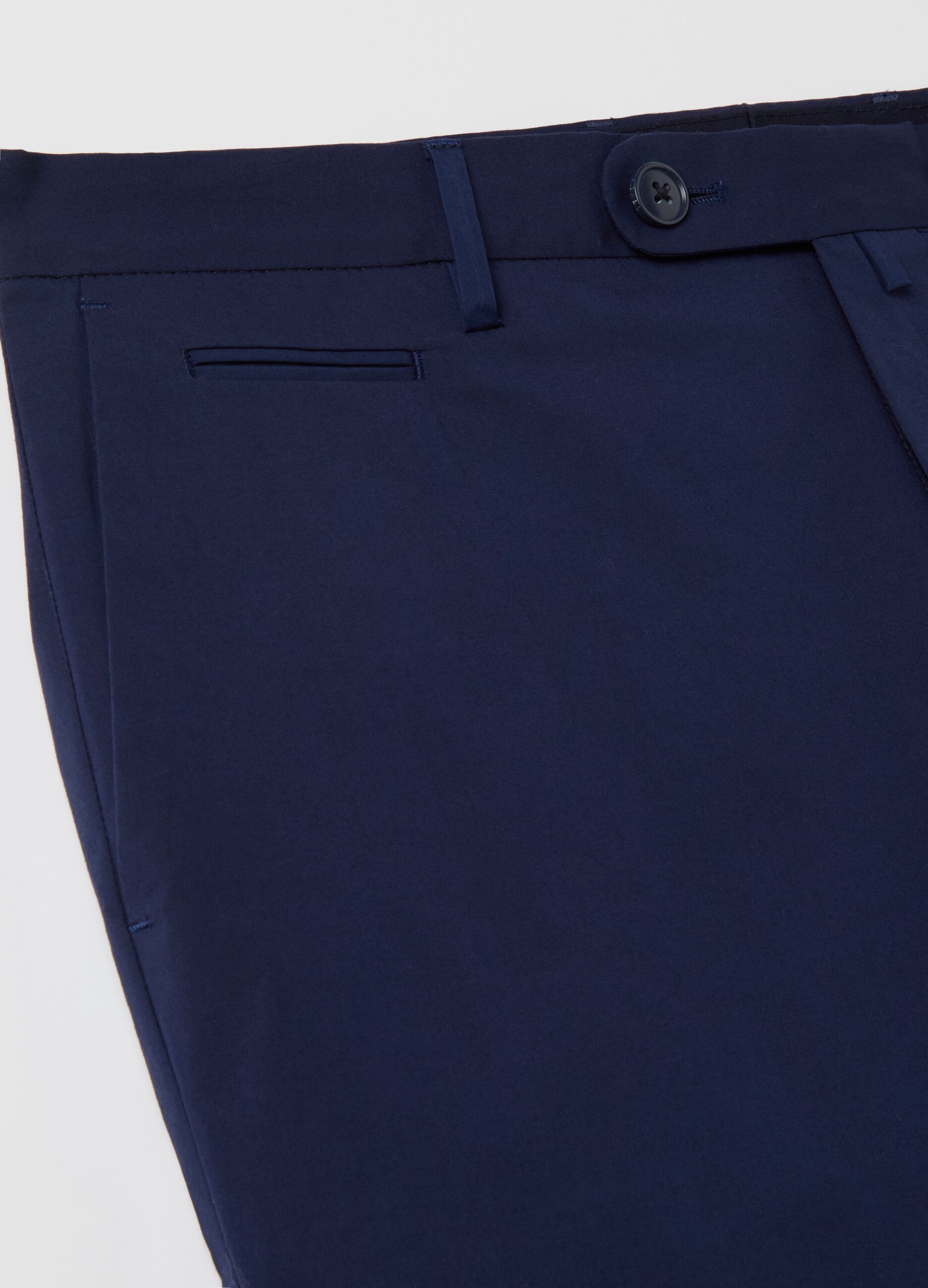 Contemporary slim-fit trousers in stretch cotton