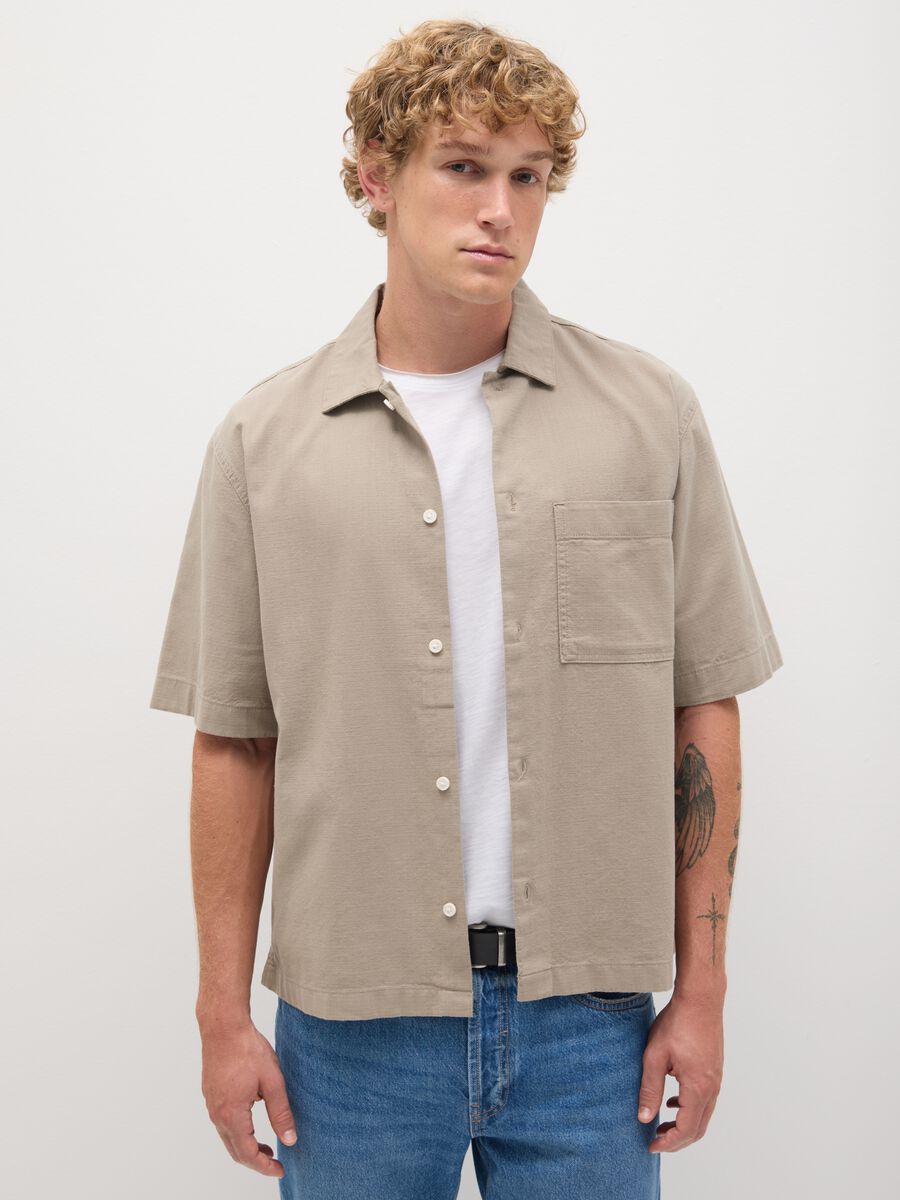 Short-sleeved green shirt in cotton_0