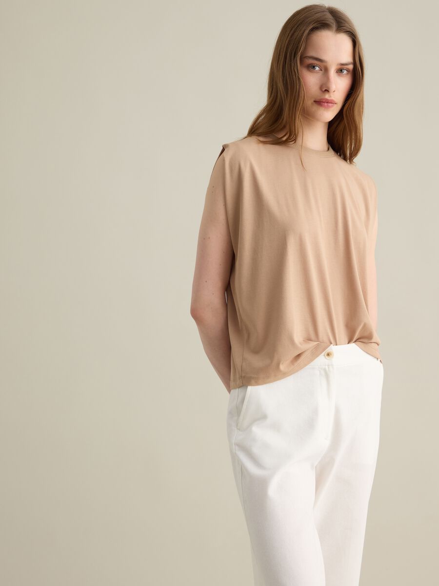 Beige short sleeve t-shirt in cotton and polyester blend_2