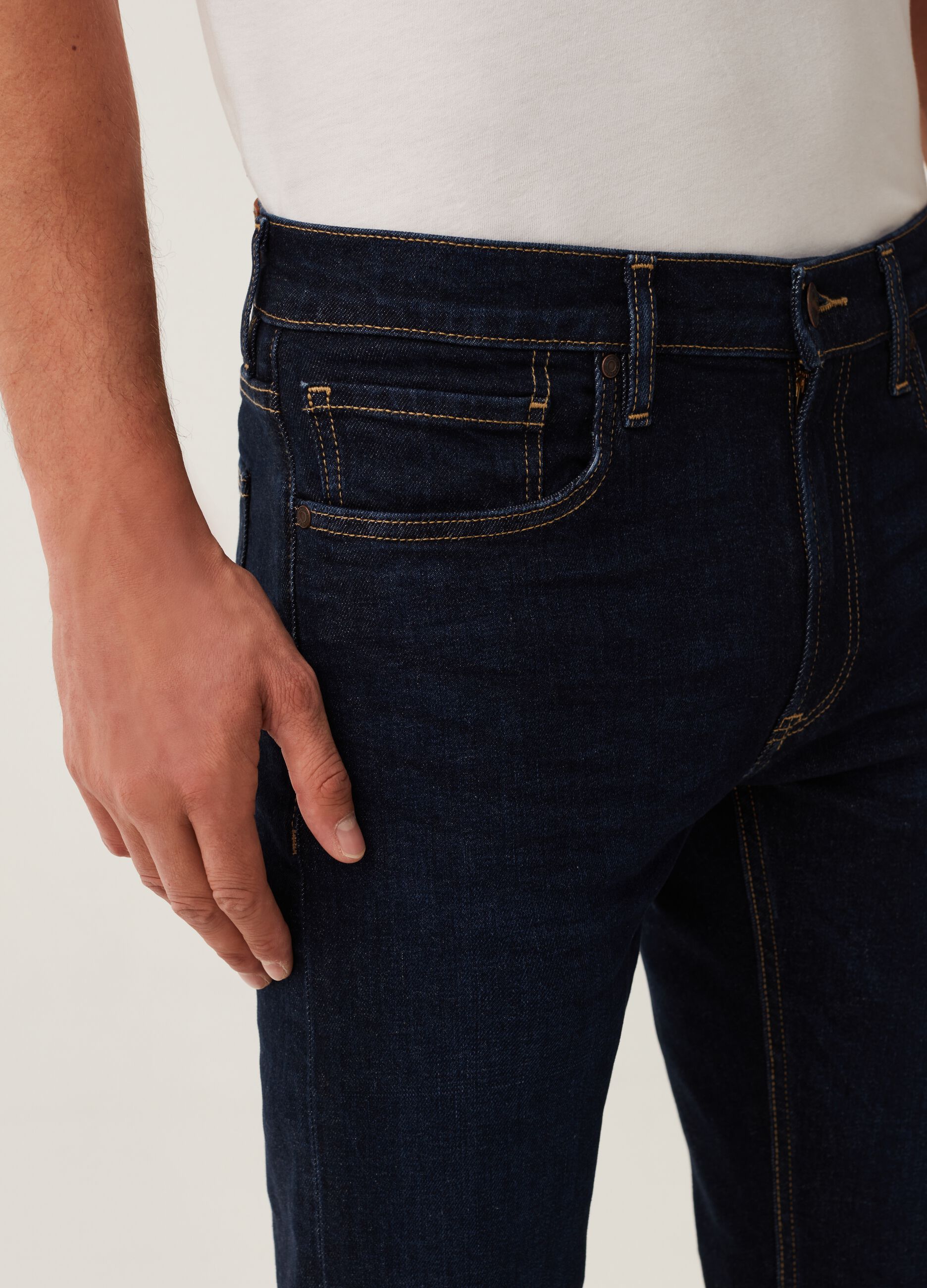 Jeans slim fit cinque tasche_3