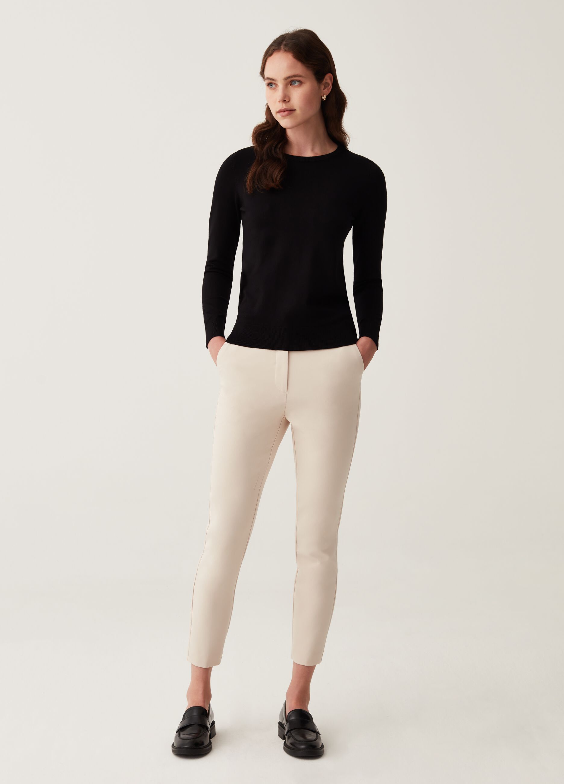 Pullover girocollo tinta unita_0