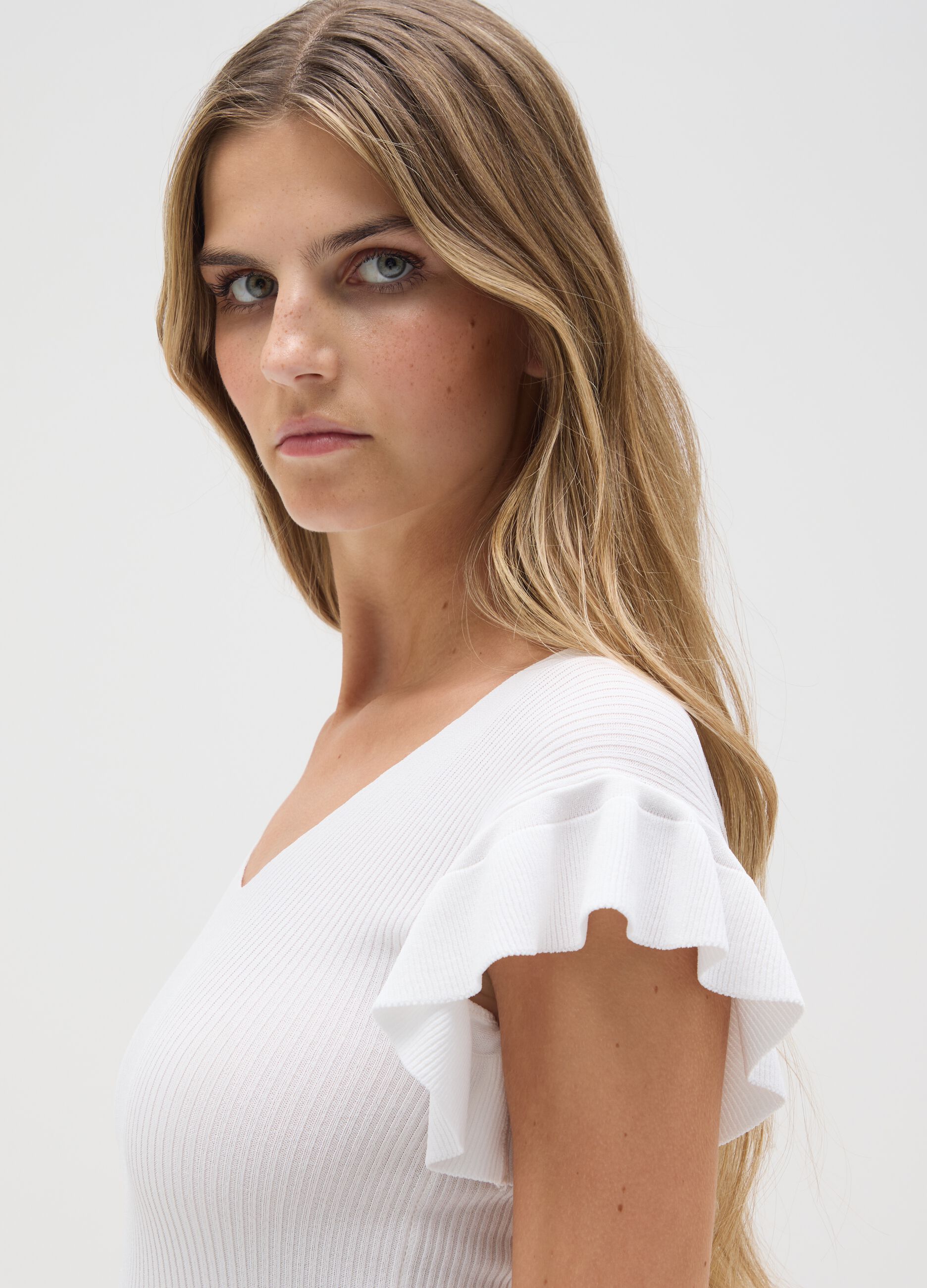 Women's white regular fit t-shirt with ruffles