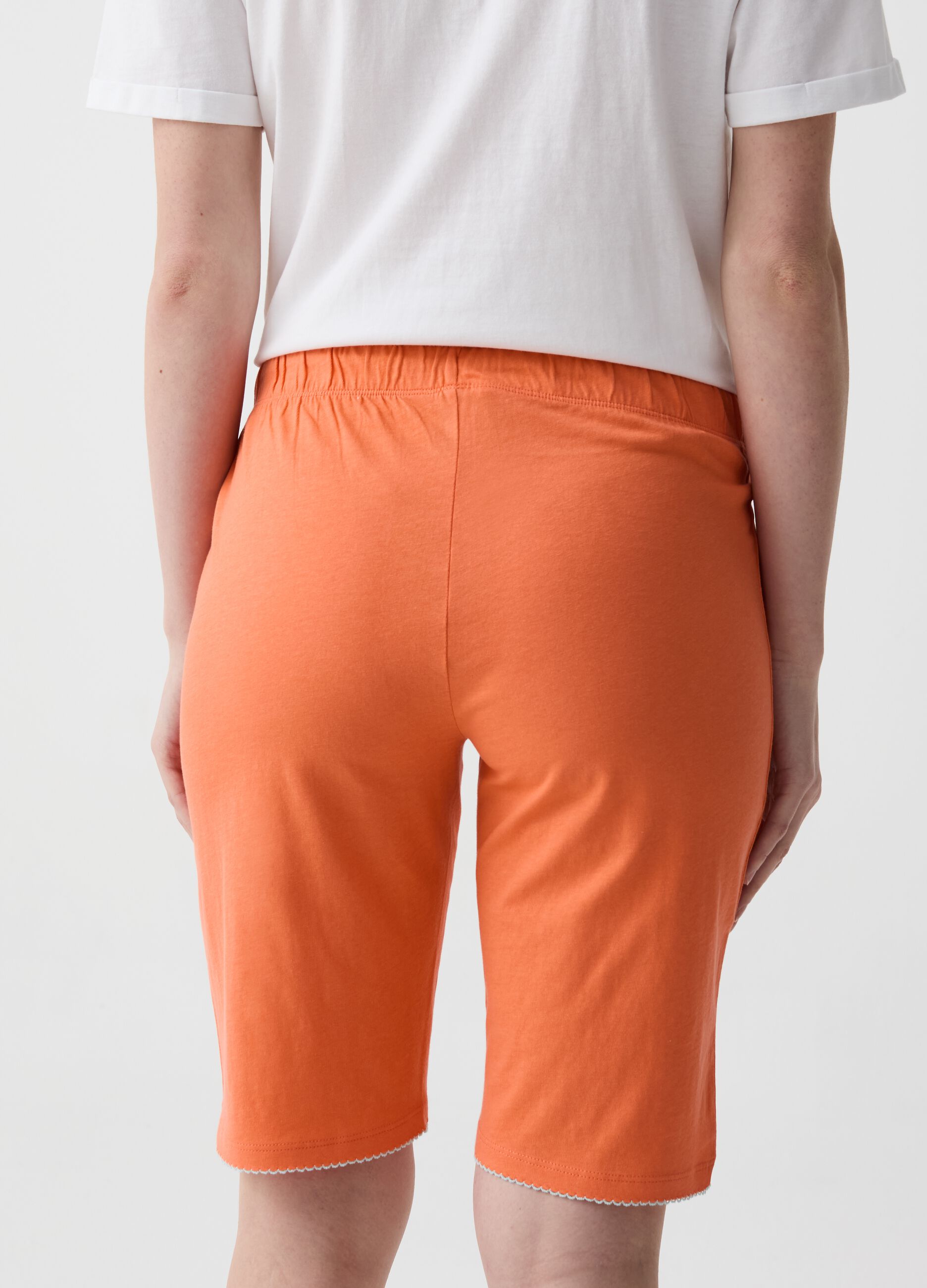 Short pyjama trousers with drawstring
