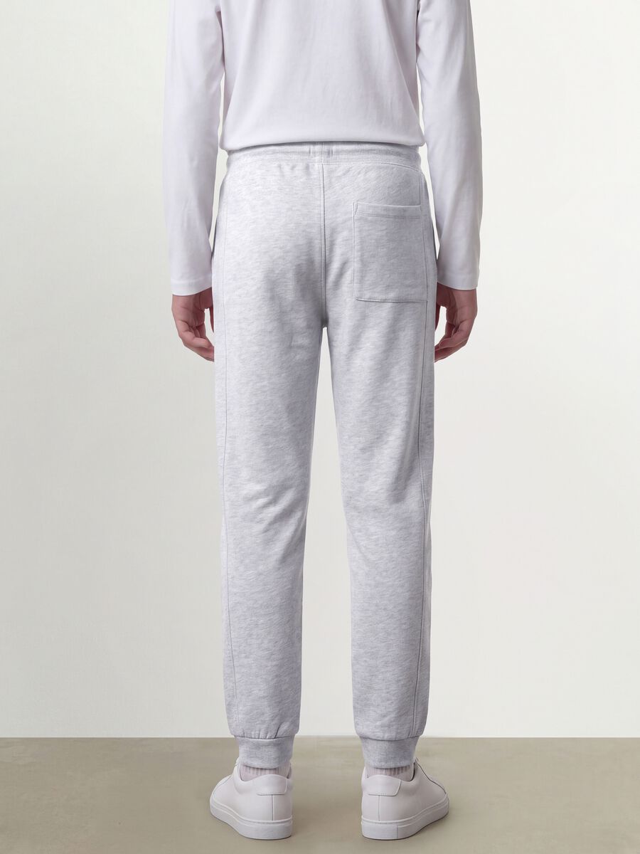 Grey organic cotton jogger trousers_3