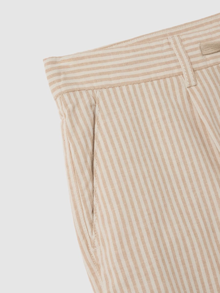 Men’s multicoloured slim-fit trousers in cotton and linen_5