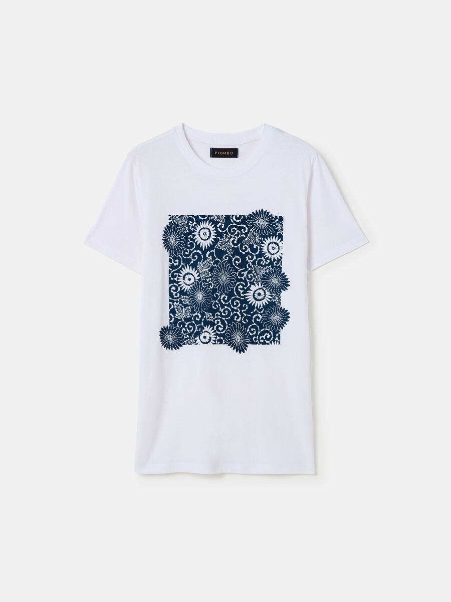T-shirt in cotone bio con stampa floreale_3