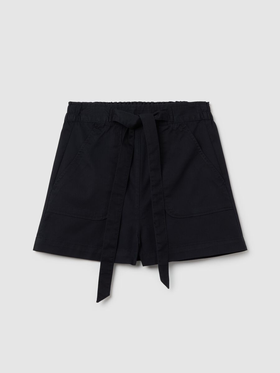 Fluid shorts in denim with bow_4