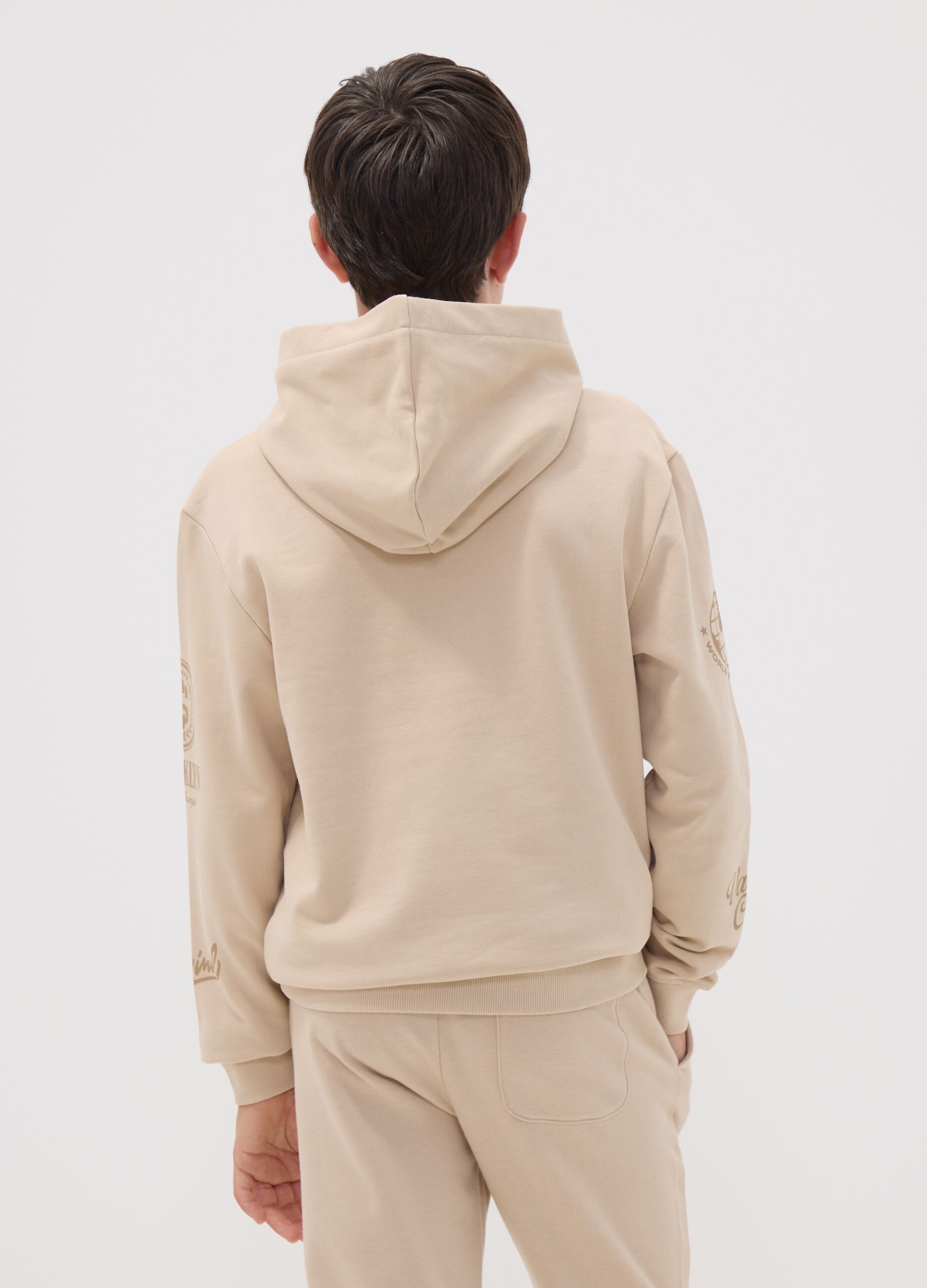 Beige pure cotton hoodie with New York print for boys