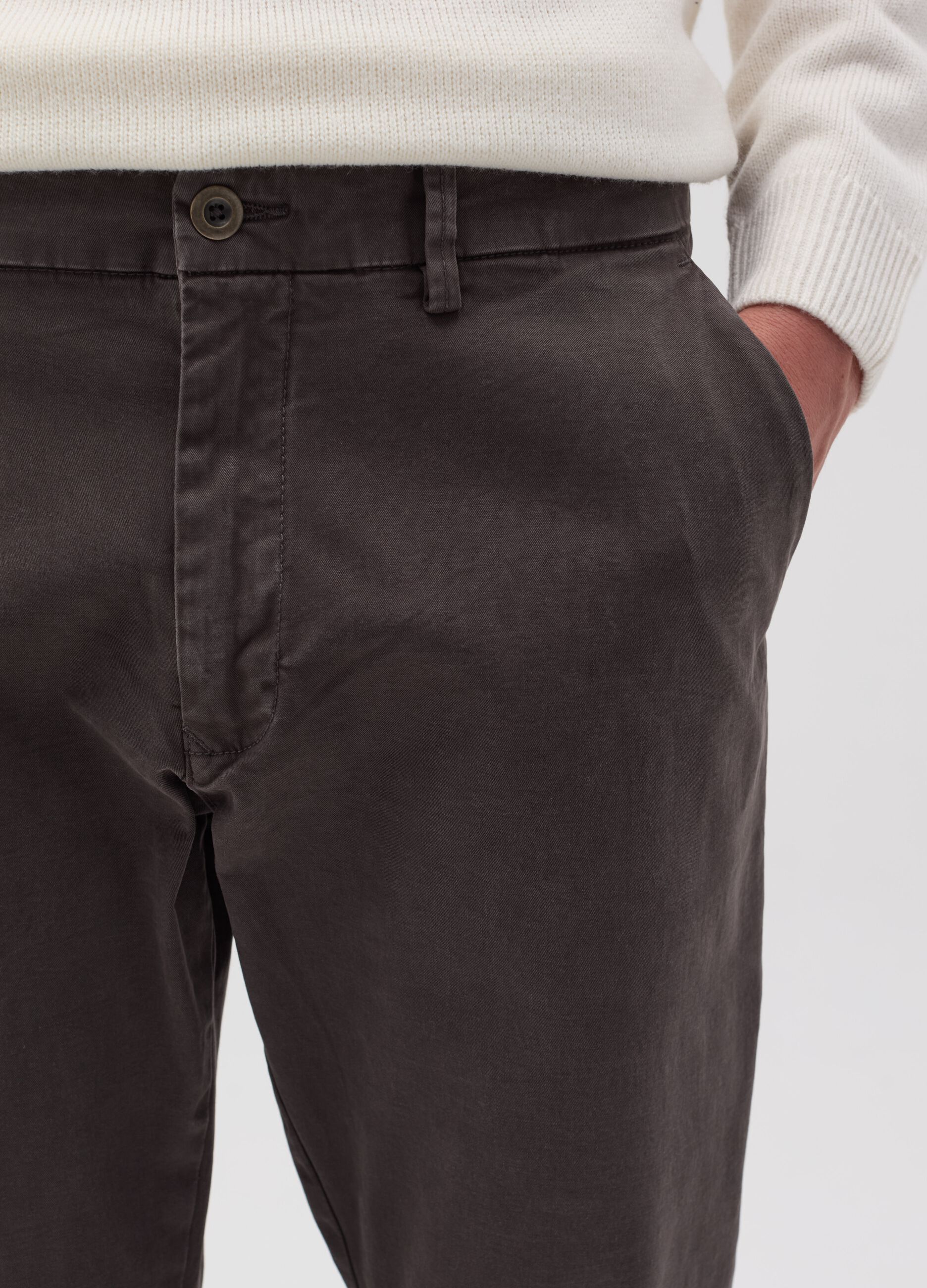 Slim-fit, stretch cotton chinos