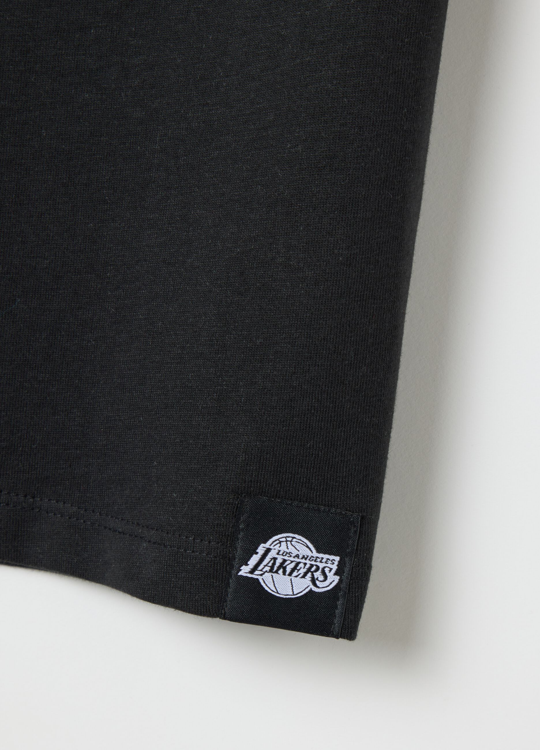 Black pure cotton regular fit kids' T-shirt with Los Angeles Lakers logo