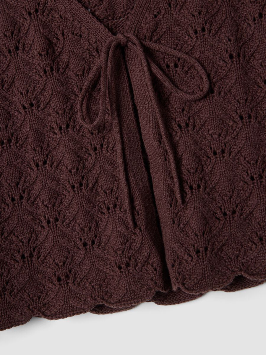 Brown pure cotton regular-fit waistcoat with tie fastening and deep V-neck_5