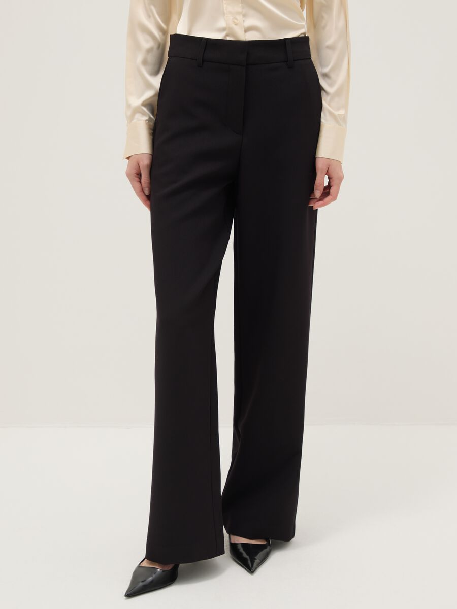 Black Straight Stretch Trousers_1