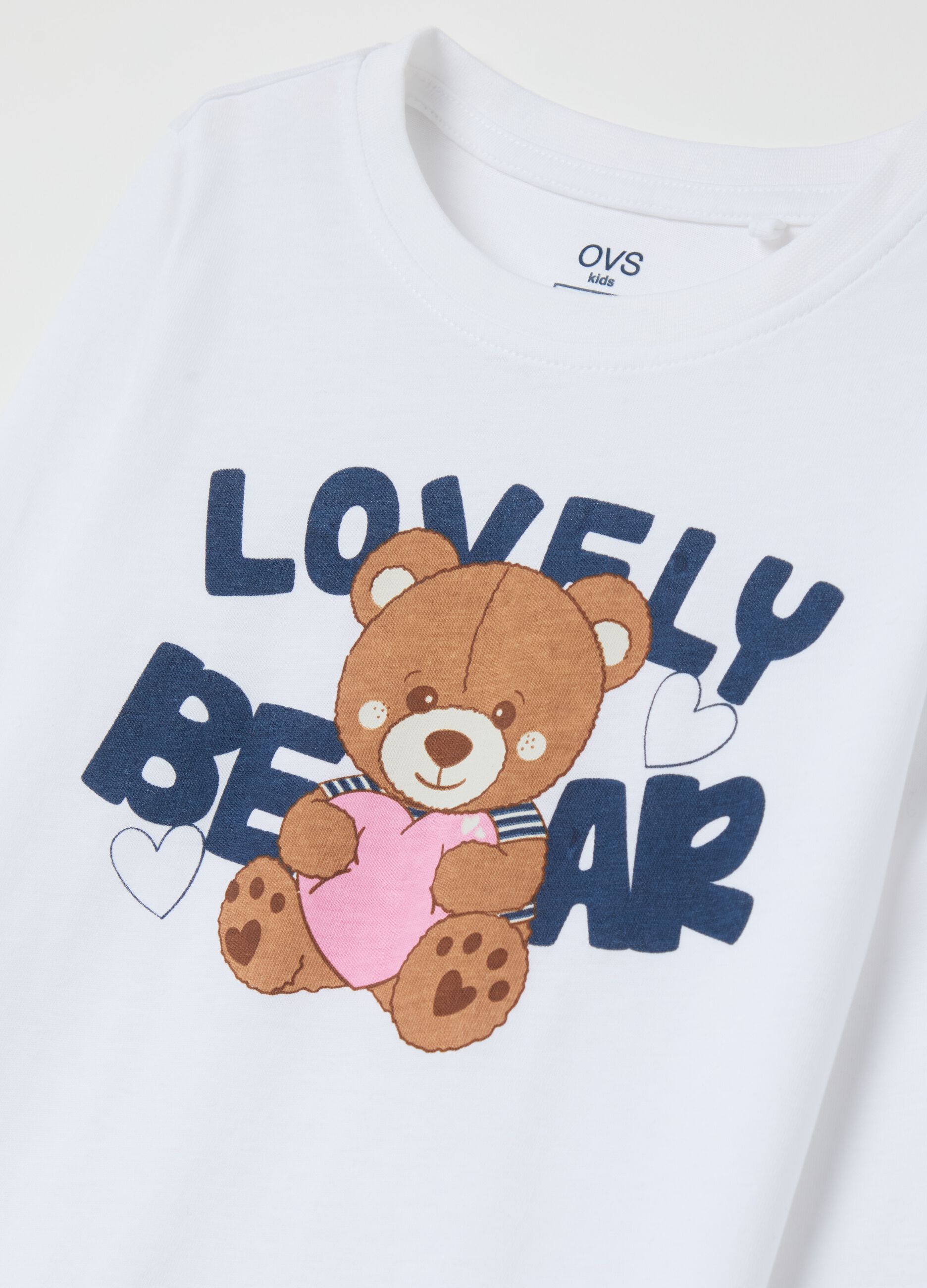Long-sleeved T-shirt with "Lovely Bear" print