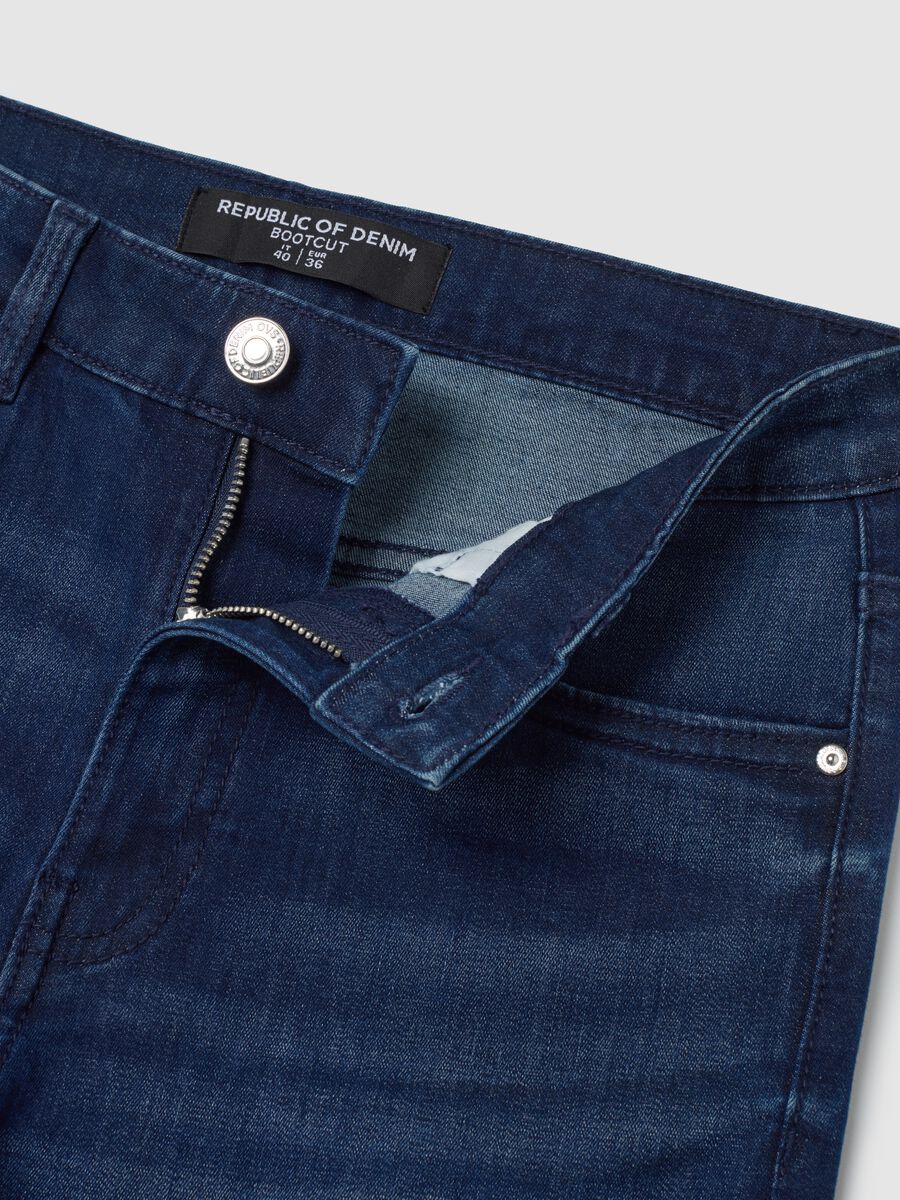 Jeans bootcut in misto cotone blu_5