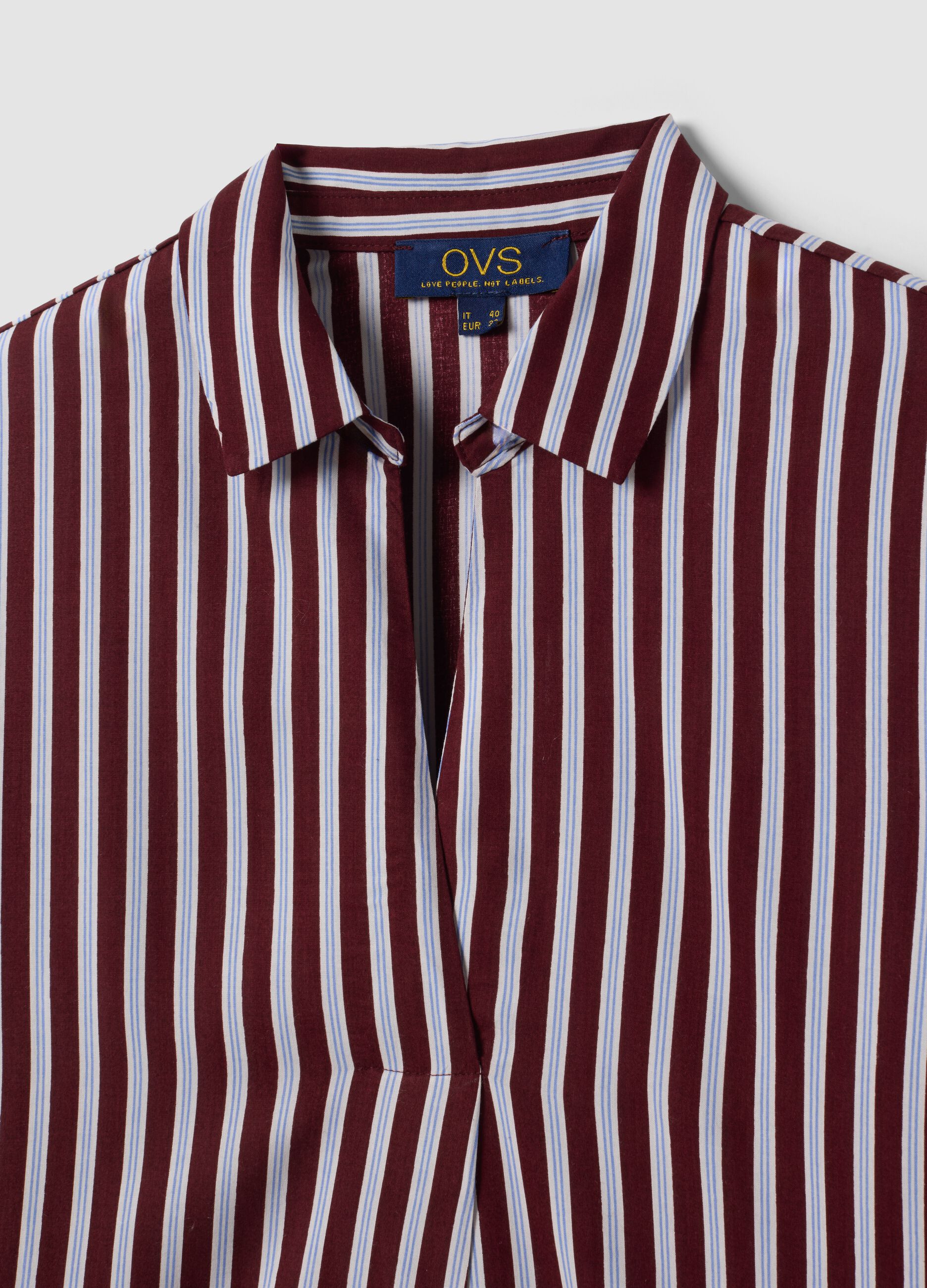 Camicia rossa a righe in pura viscosa con colletto classico regular fit