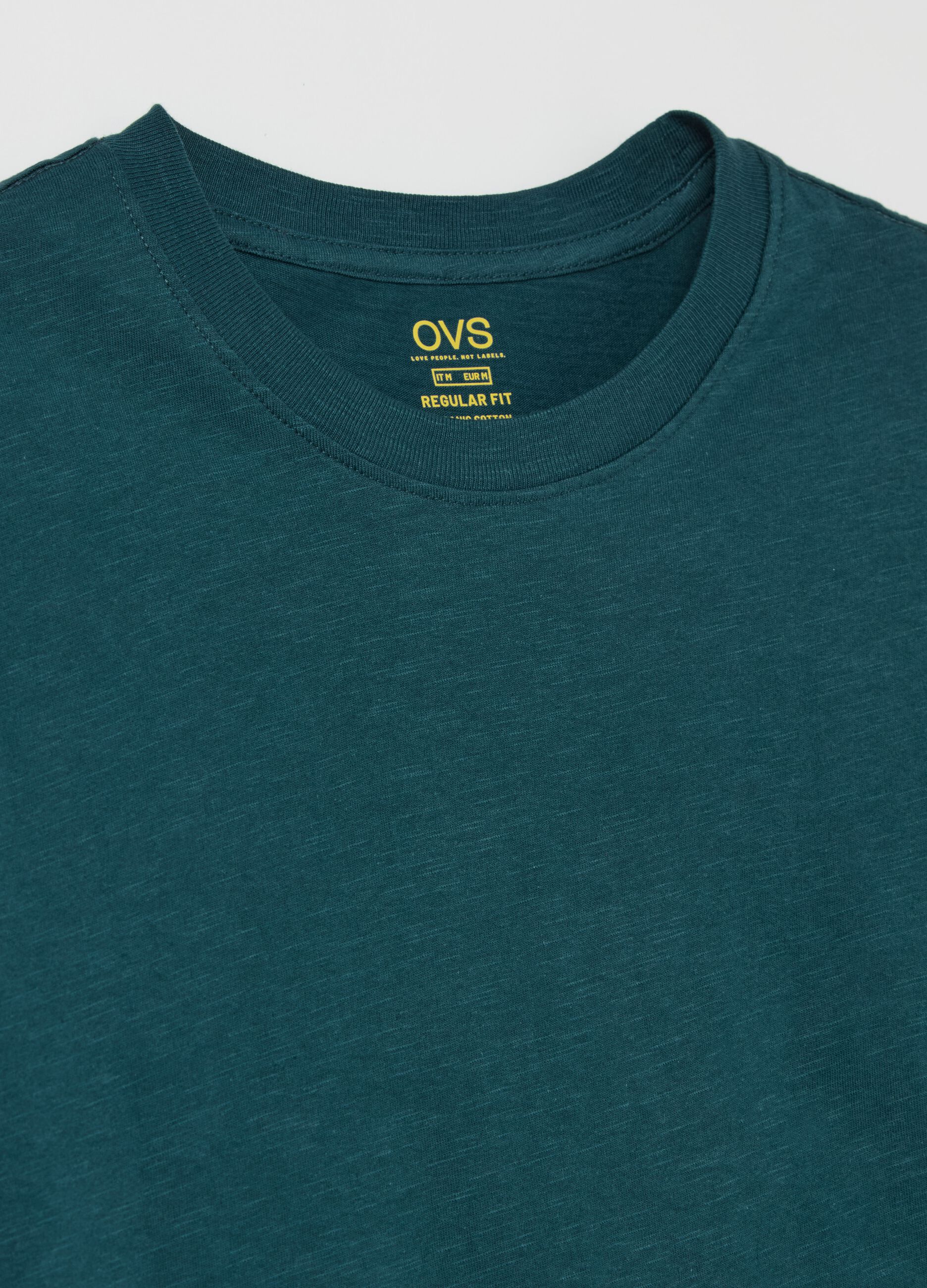 T-shirt in slub cotton with round neck