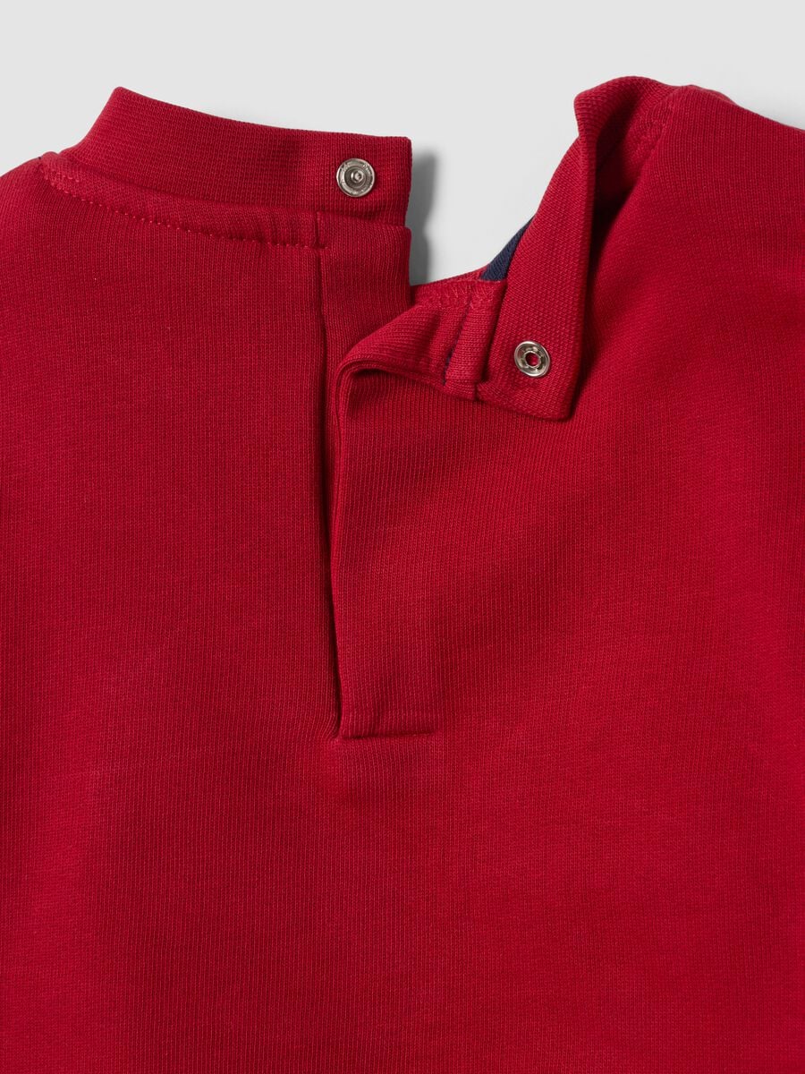 Completo rosso e blu in puro cotone con stampa Mickey_3