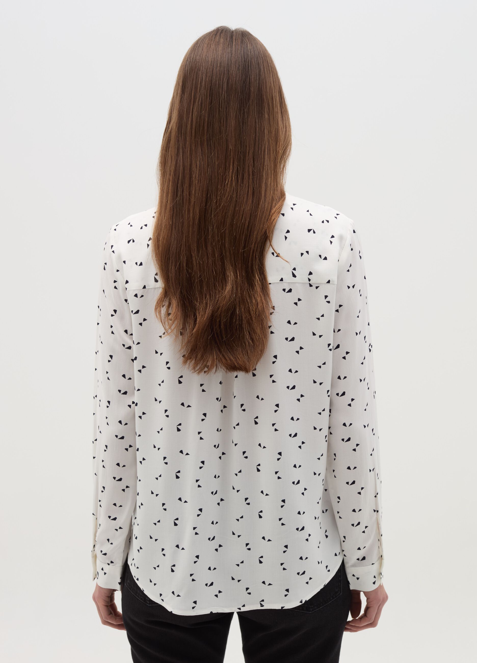 Camicia in viscosa con micro stampa
