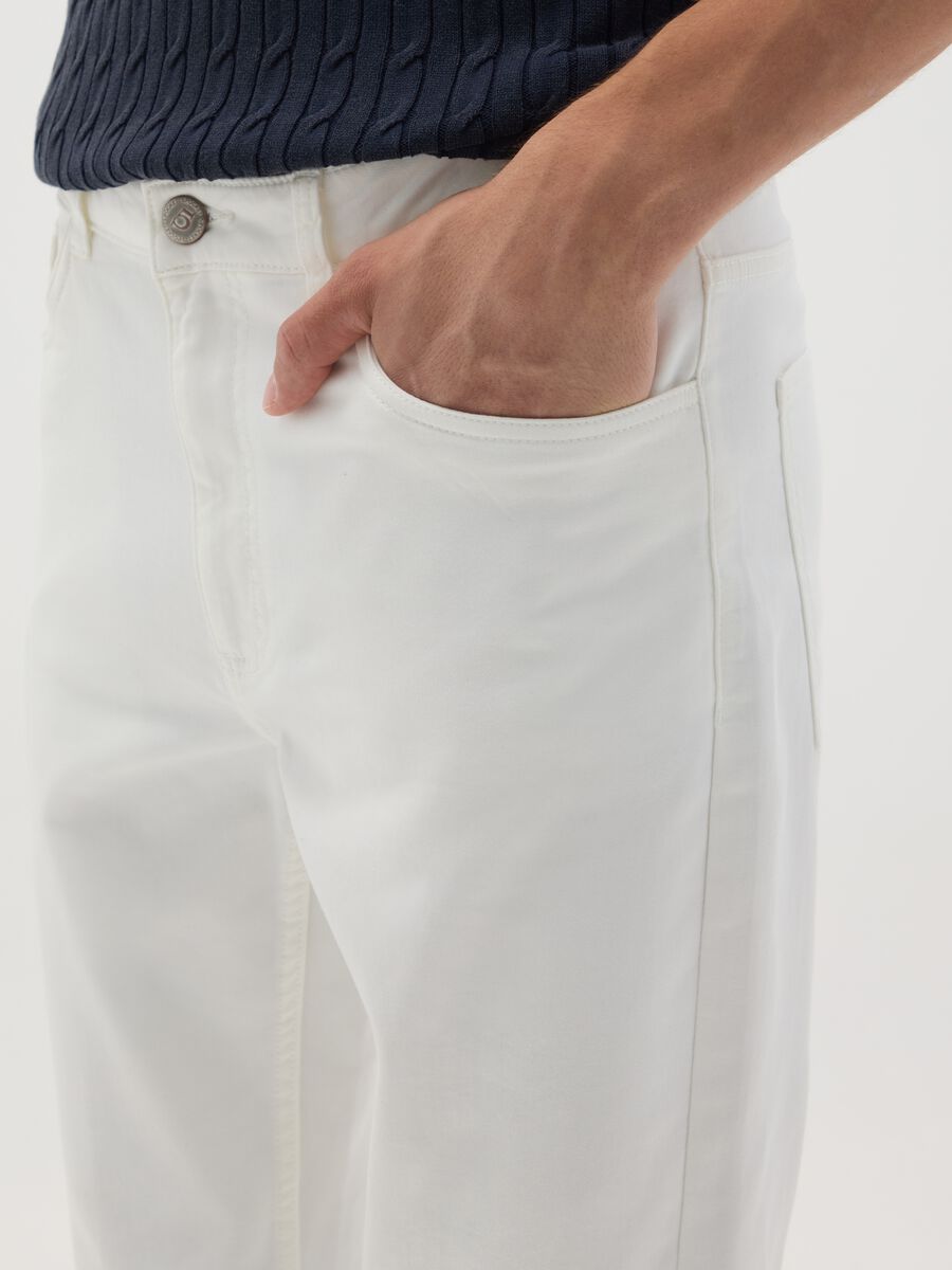 White Stretch Cotton Slim Fit Trousers_4