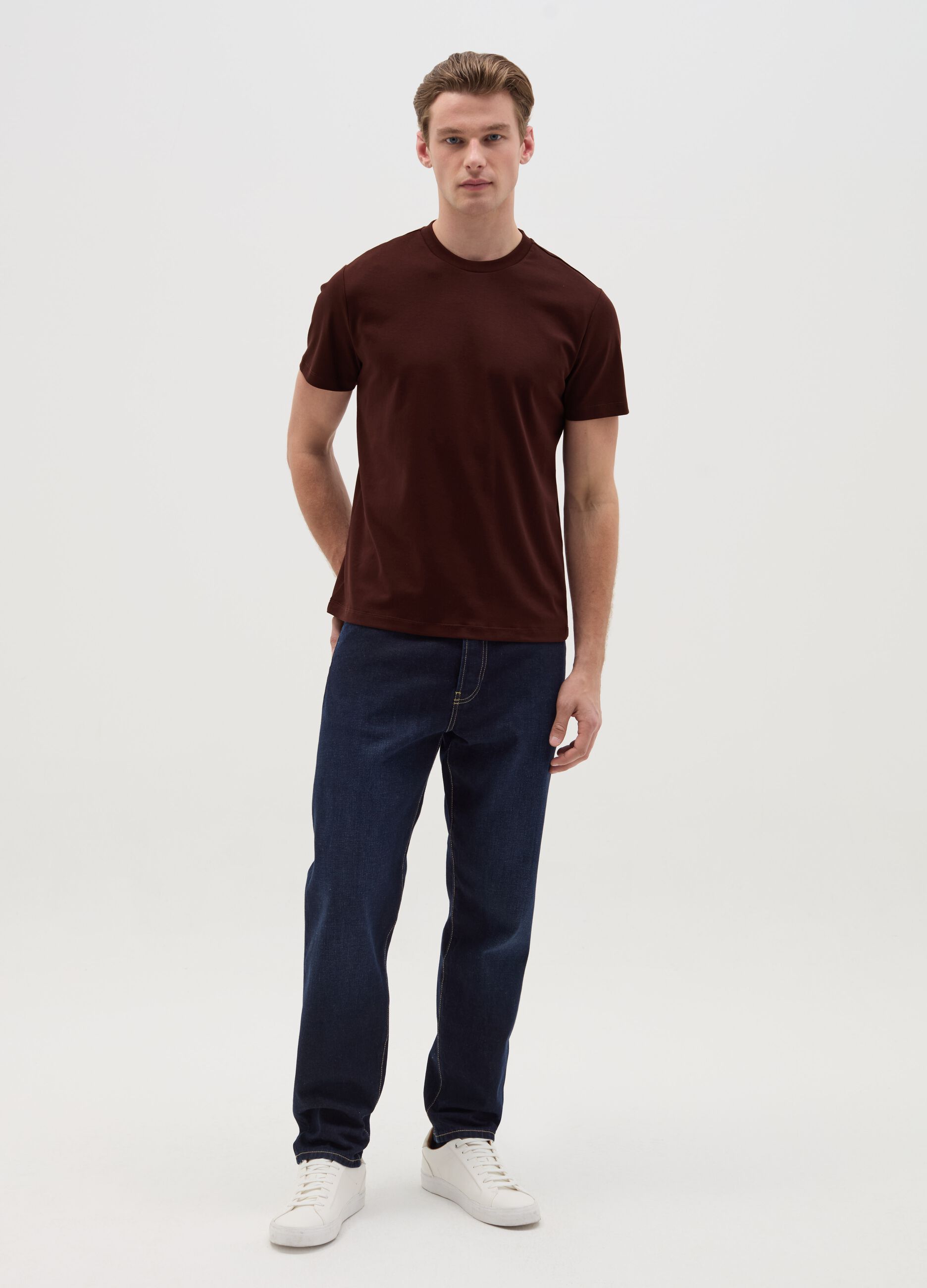 Regular-fit T-shirt with round neck
