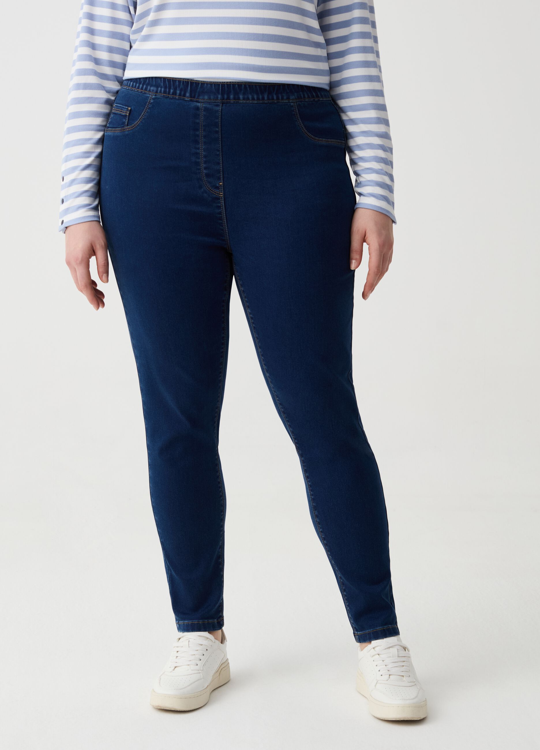 Curvy stretch jeggings with pockets