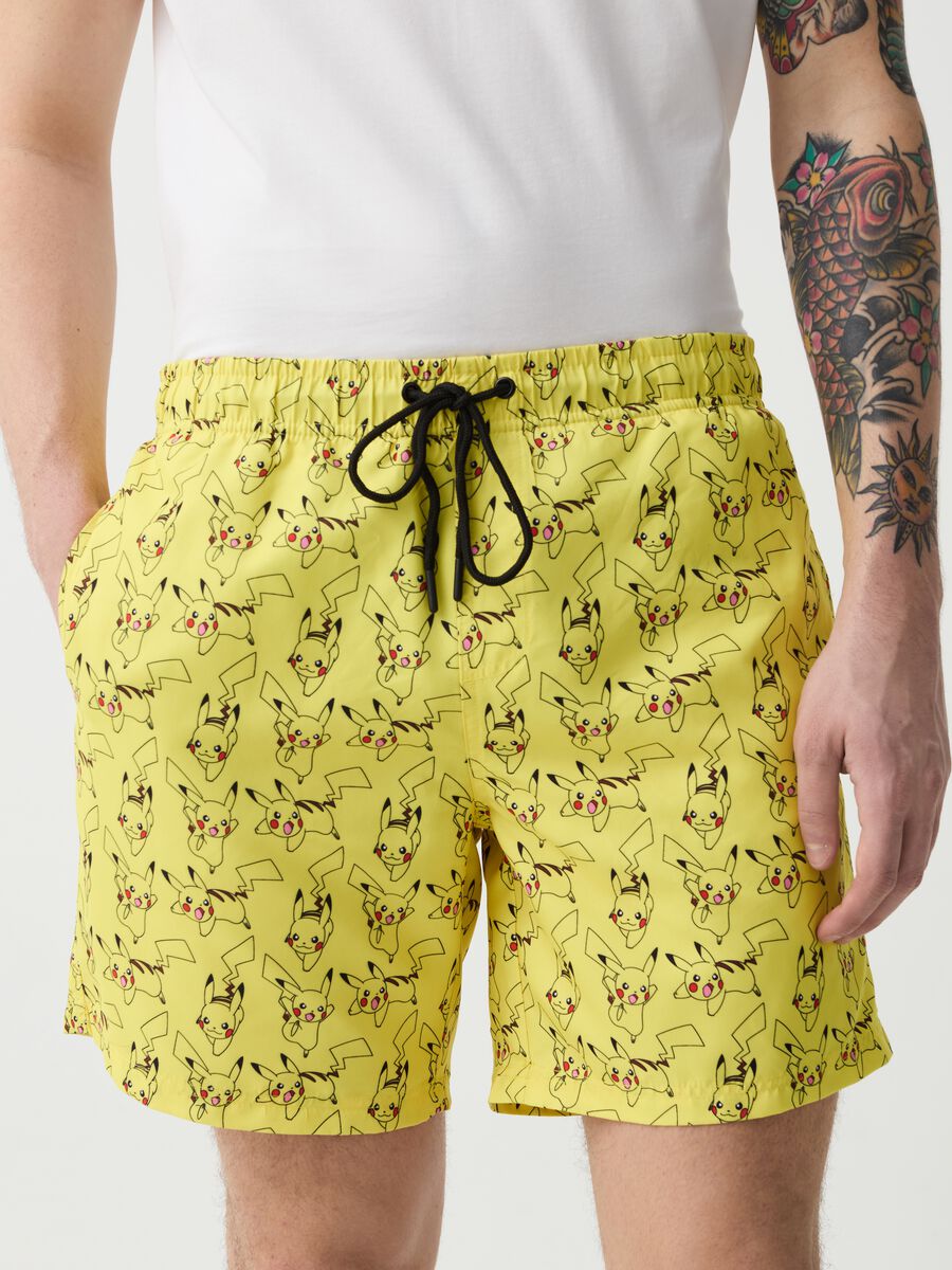 Pikachu print Bermuda trunks_2