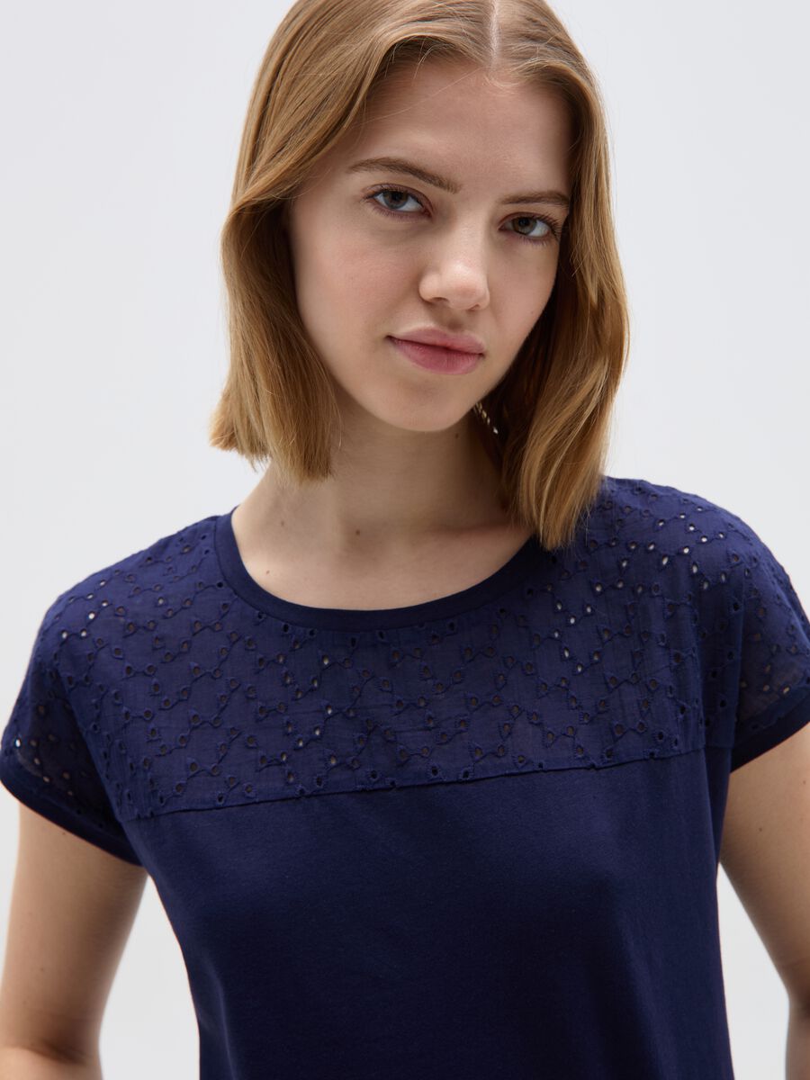 Cotton T-shirt with broderie anglaise_1