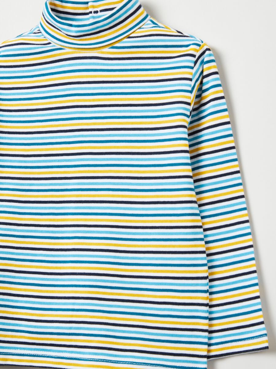 T-shirt maniche lunghe con collo alto_2