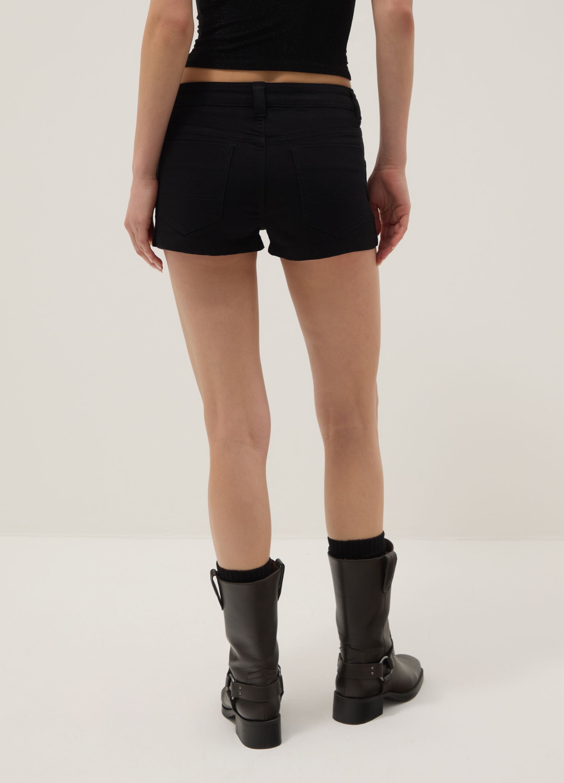Black stretch cotton regular-fit shorts with studs