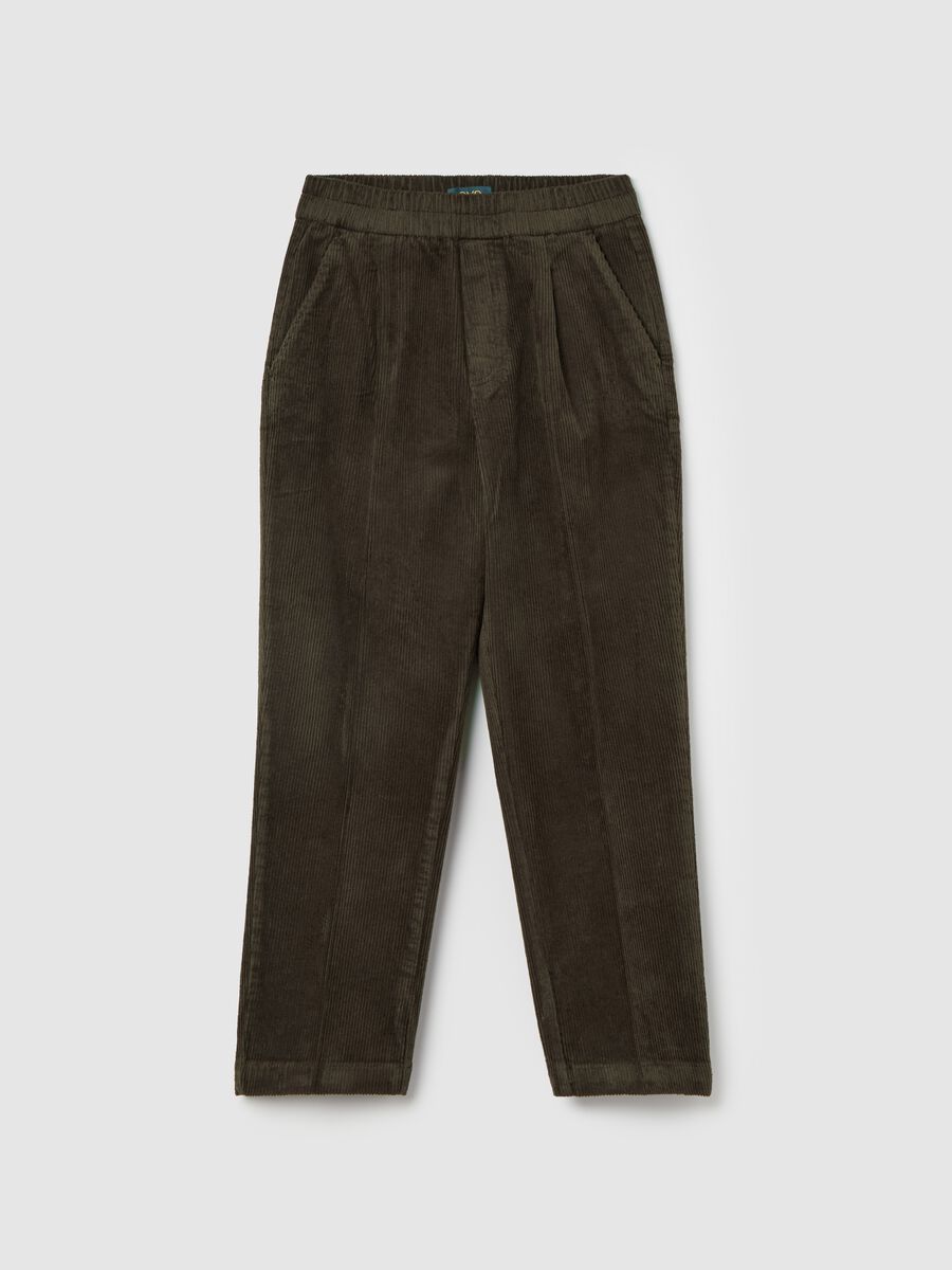 Carrot-fit trousers in corduroy with darts_4