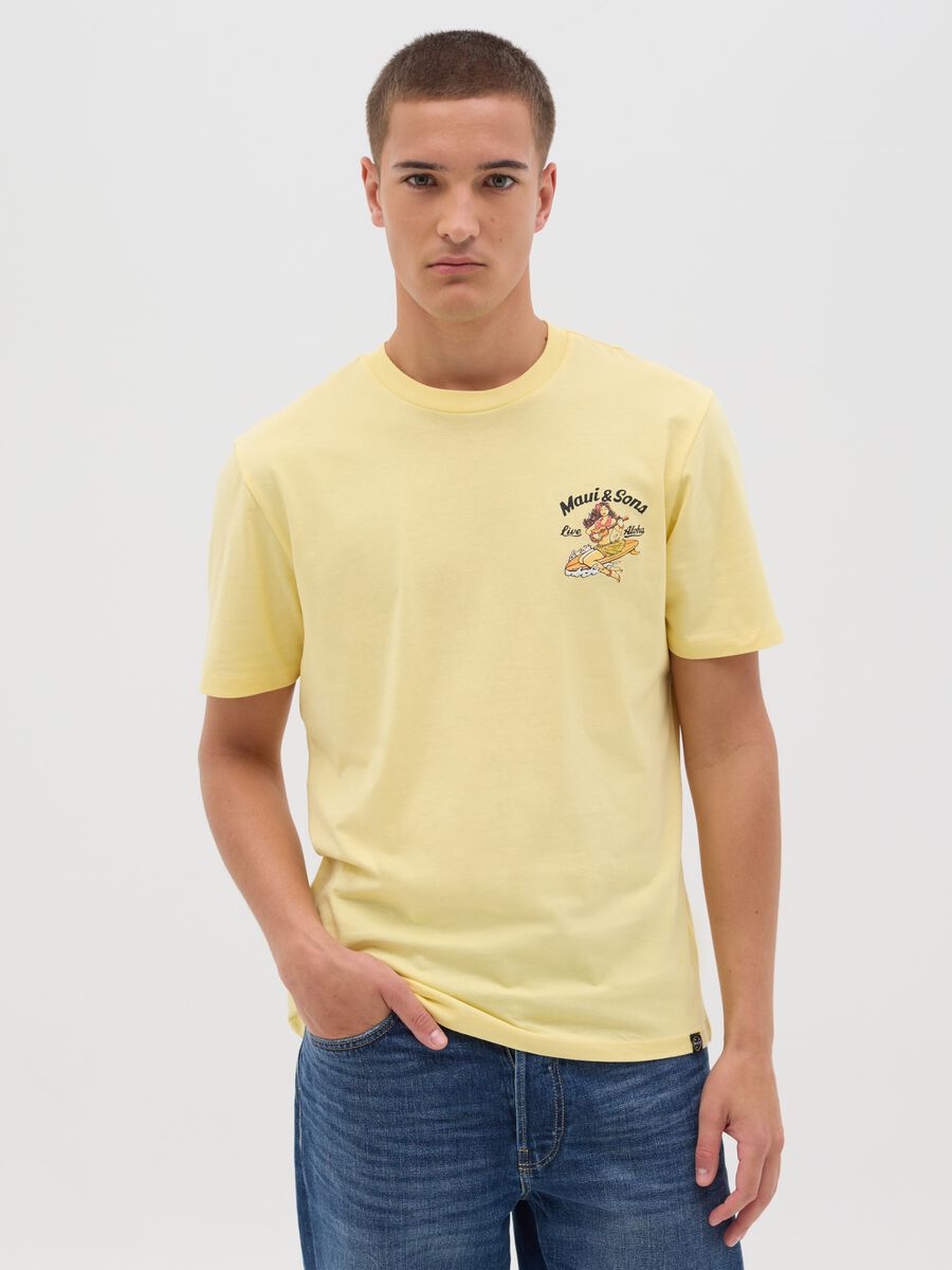 Men's Yellow T-Shirt with Maui & Sons Print_0