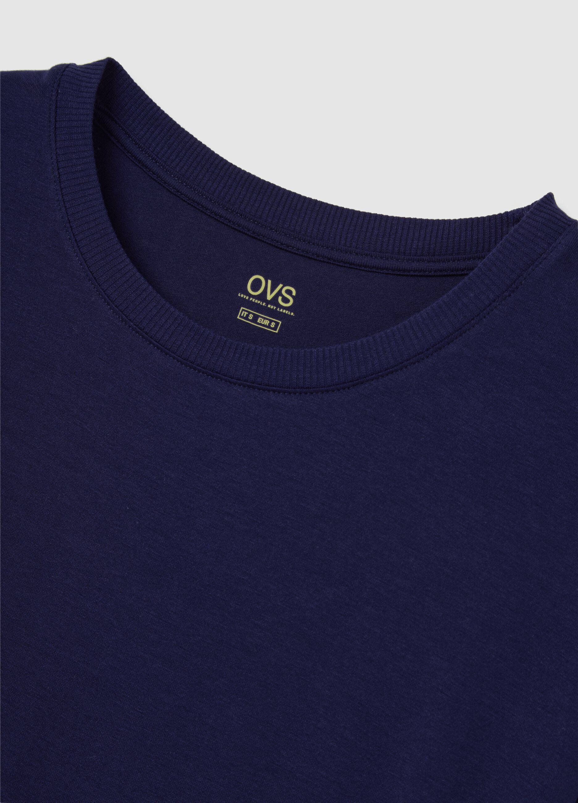 Short-sleeve blue T-shirt in stretchy viscose