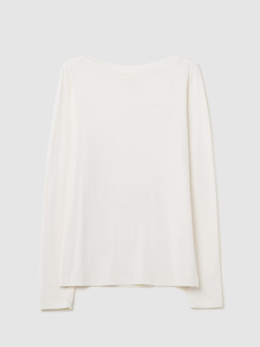 T-shirt with boat neck_4