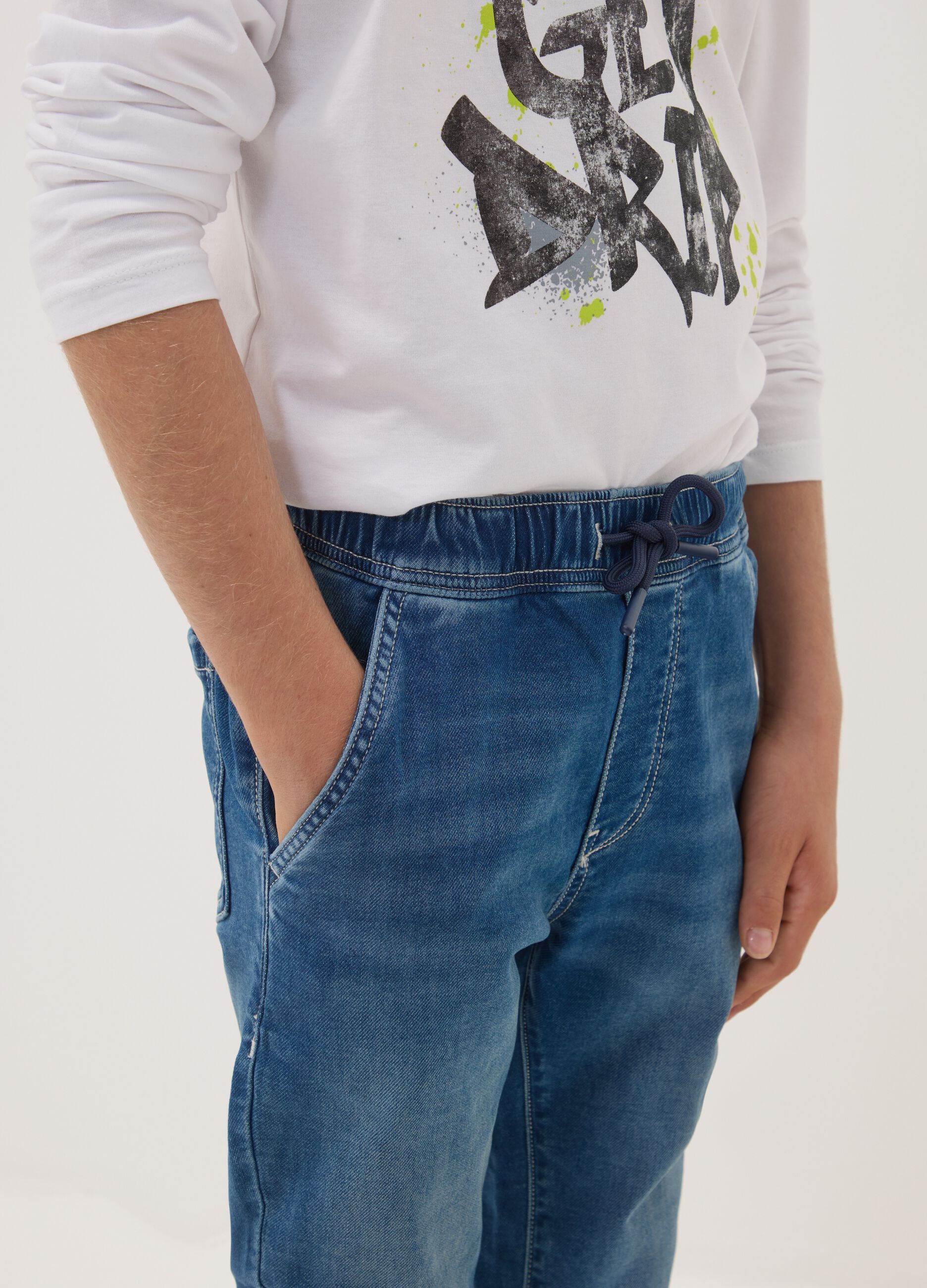 Blue stretch cotton jogger jeans with drawstring for boys