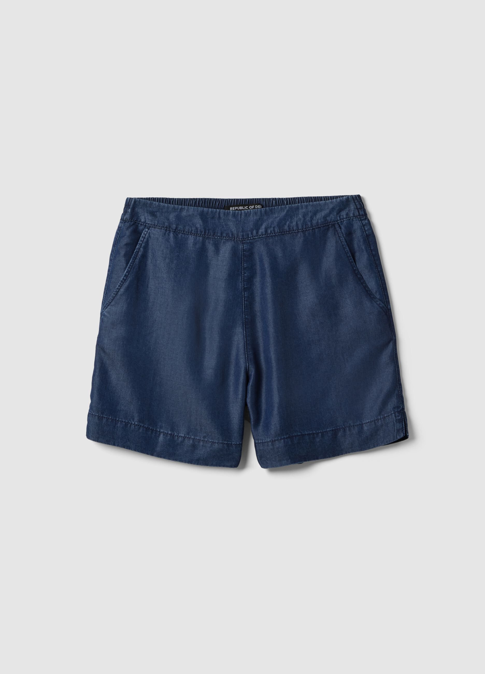 Blue denim shorts in pure lyocell with elasticated waist, regular fit