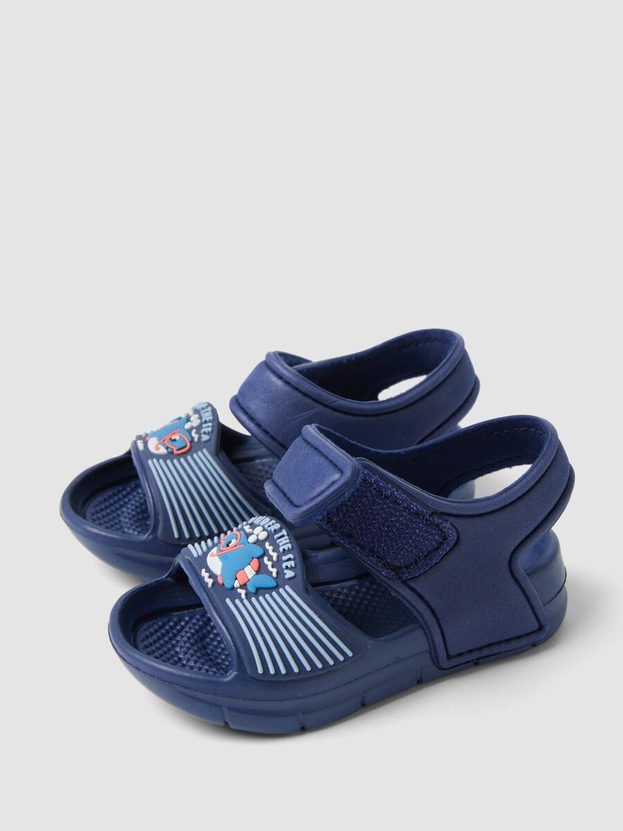 Blue beach sandals with Velcro fastening_2