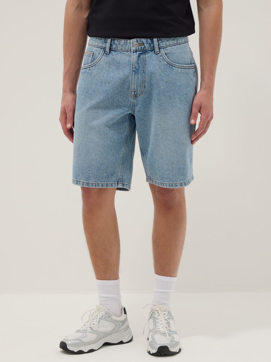 Blue denim Bermuda shorts in cotton blend, regular fit_1
